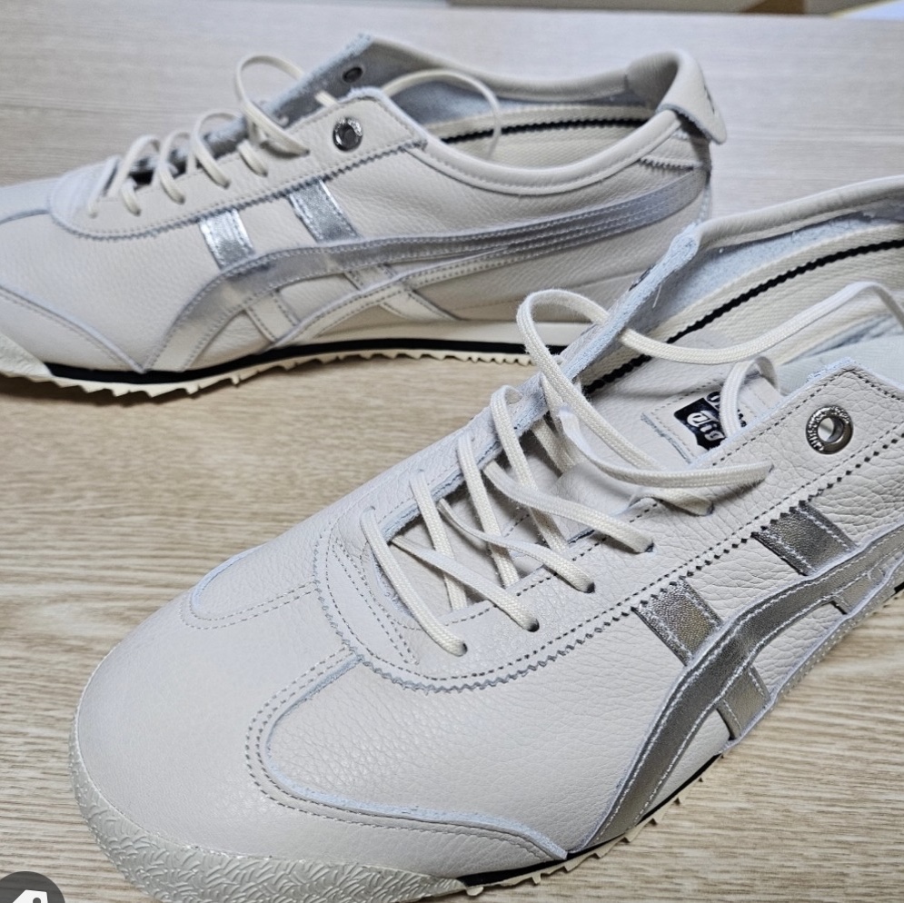 Onitsuka Tiger Mexico 66 SD Birch Silver 착용 스타일 - 2