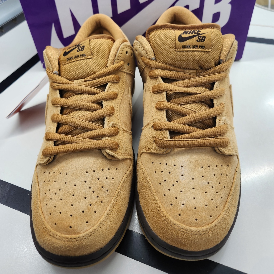 Nike SB Dunk Low Pro Wheat 2023 착용 스타일