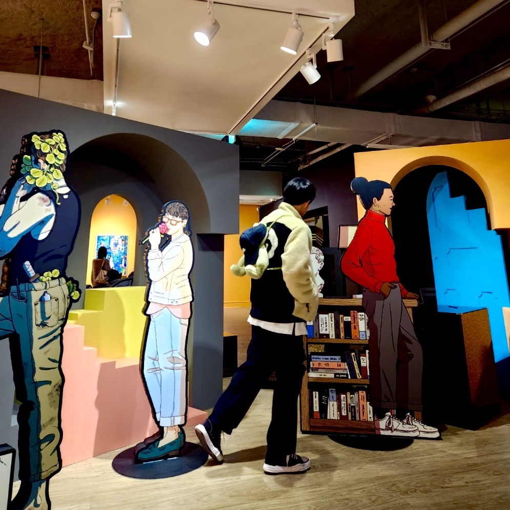 Stussy 8 Ball Sherpa Jacket Natural, Maison Mihara Yasuhiro Peterson OG Sole Canvas High-top Sneakers Black 착용 스타일 - 2