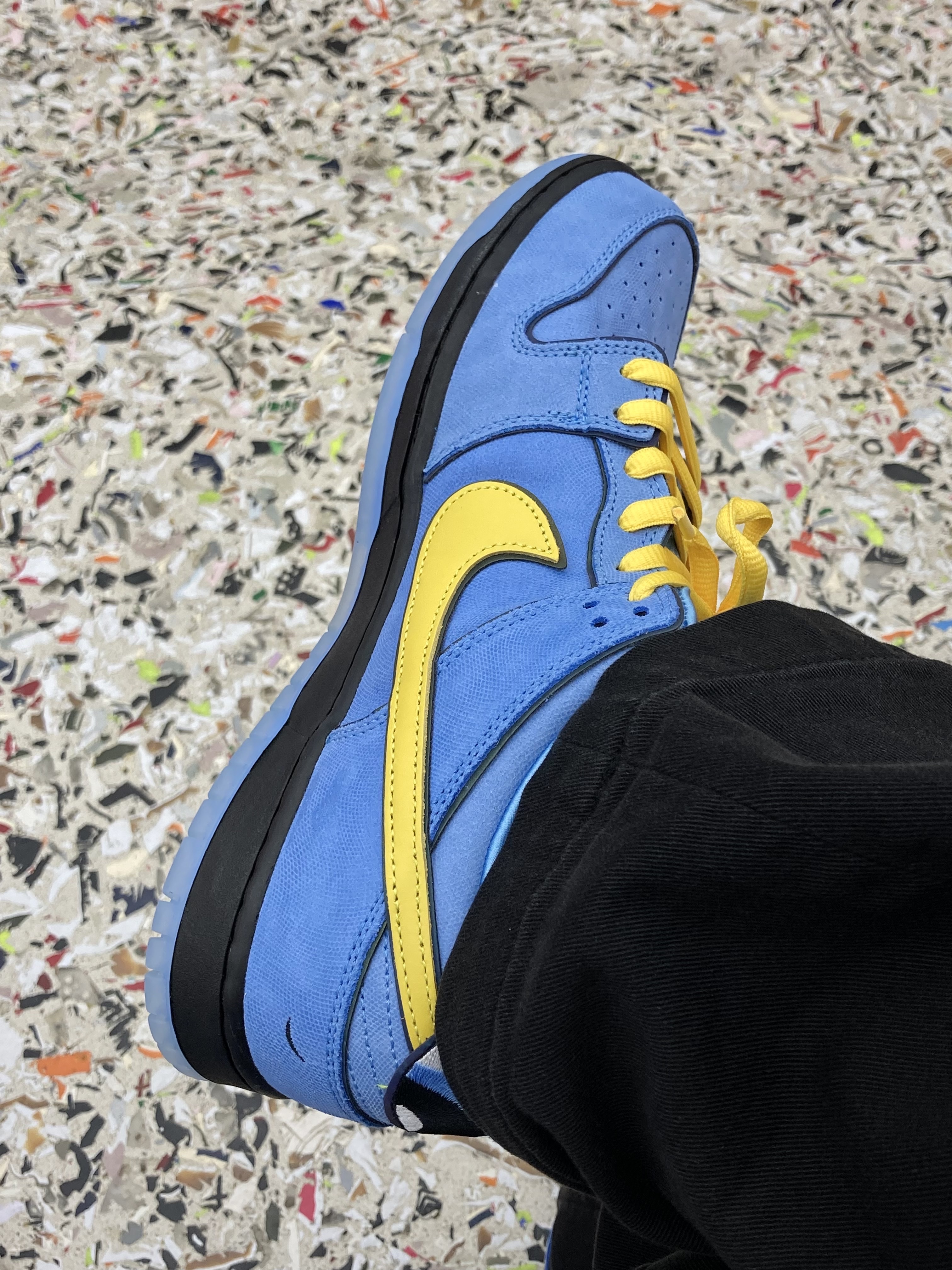 Nike x The Powerpuff Girls SB Dunk Low Pro QS Bubbles 착용 스타일 - 3