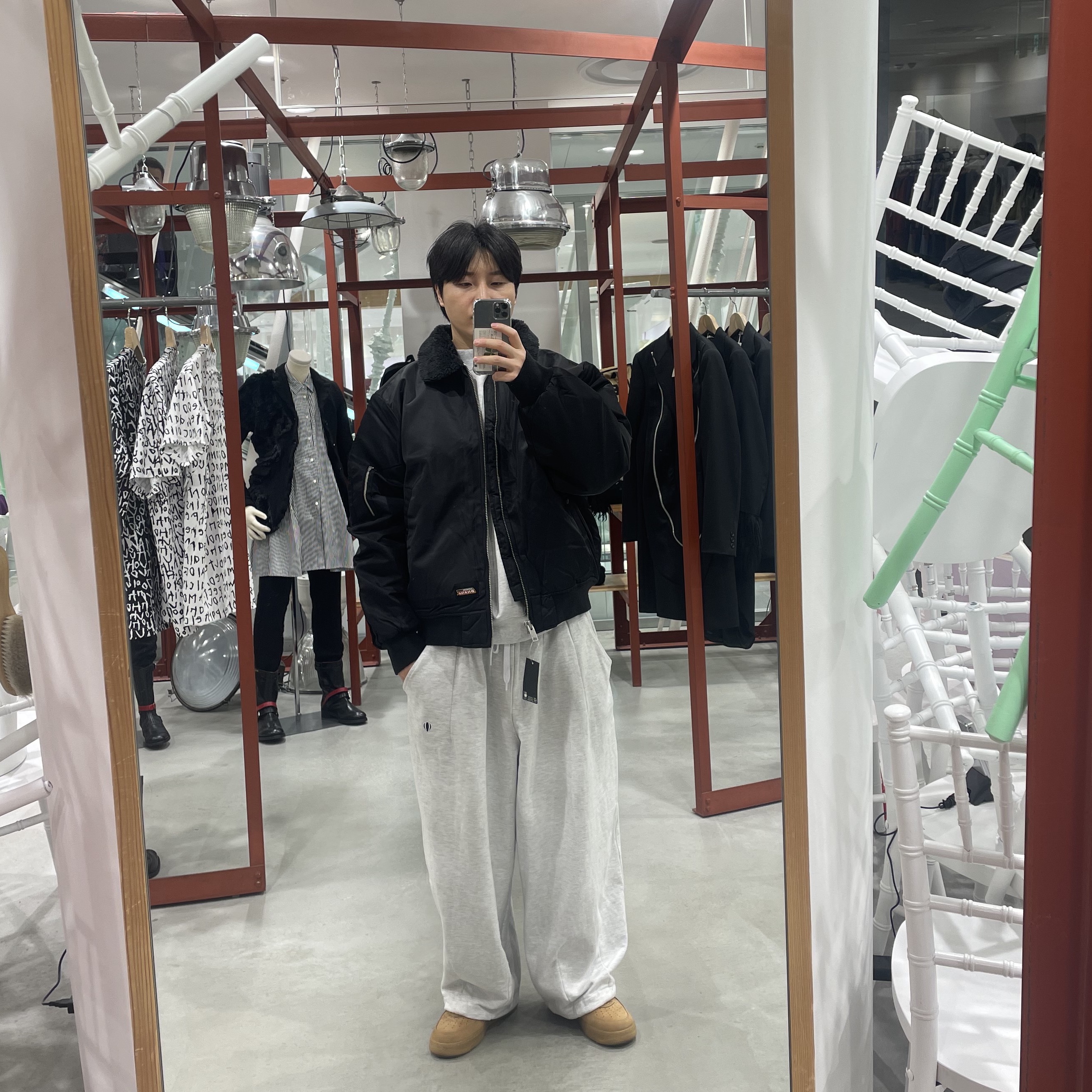 Supreme x Dickies Fur Collar Bomber Jacket Black - 23FW, Nike x Supreme Air Force 1 Low Flax 착용 스타일