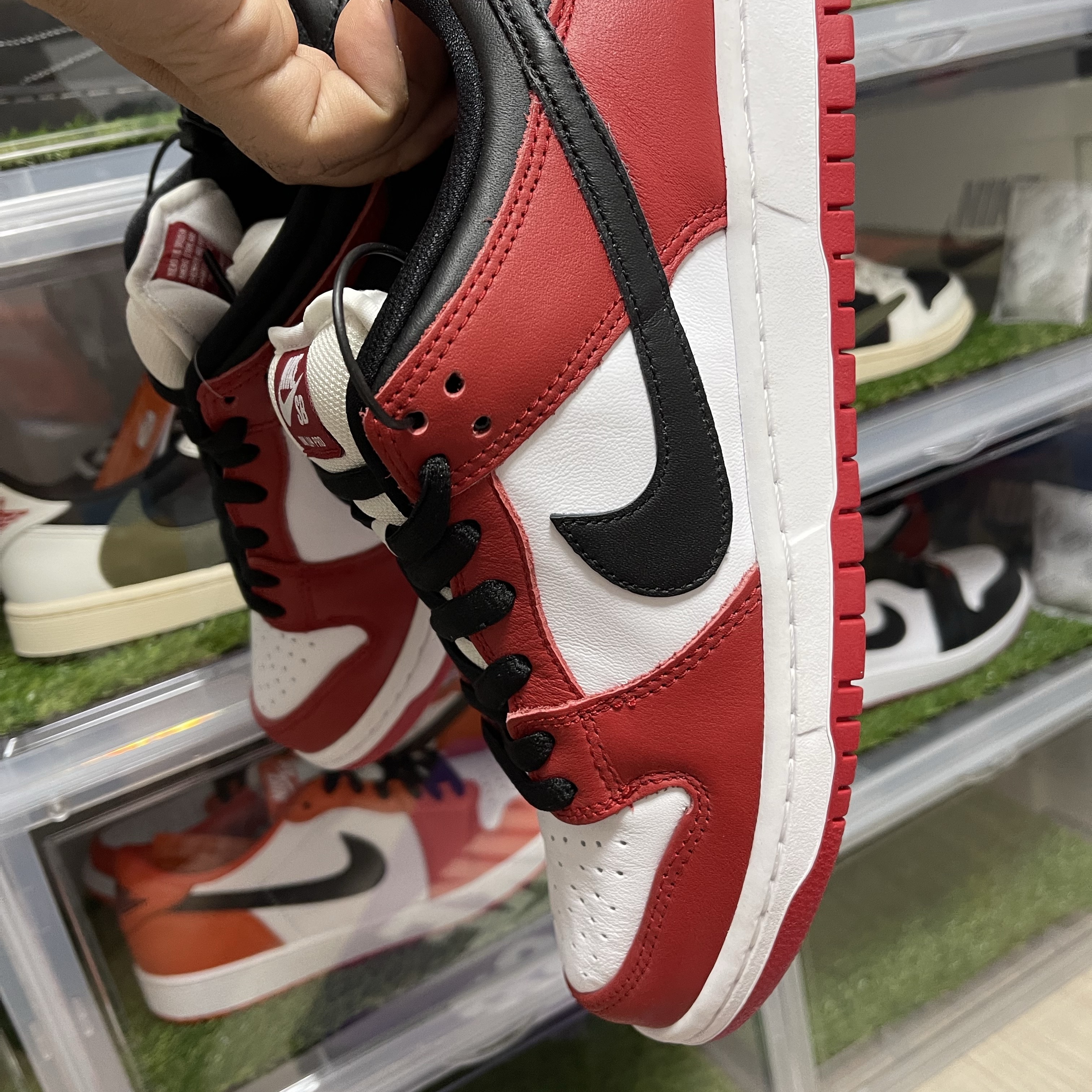 Nike SB Dunk Low Pro Chicago 착용 스타일 - 3