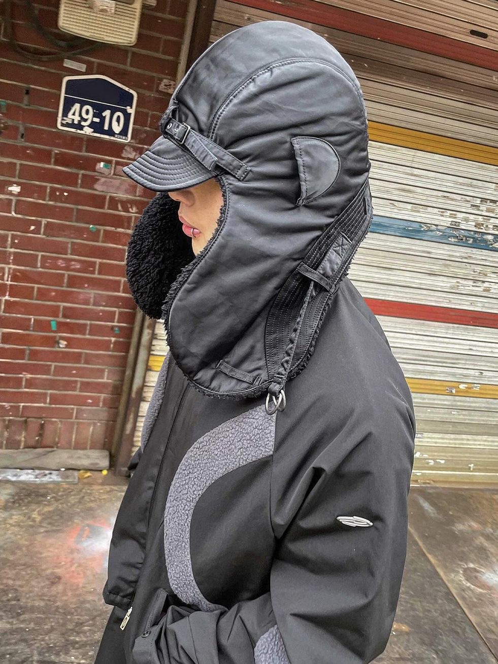 Opening Project Paneled Fleece Jacket Black 착용 스타일 - 6