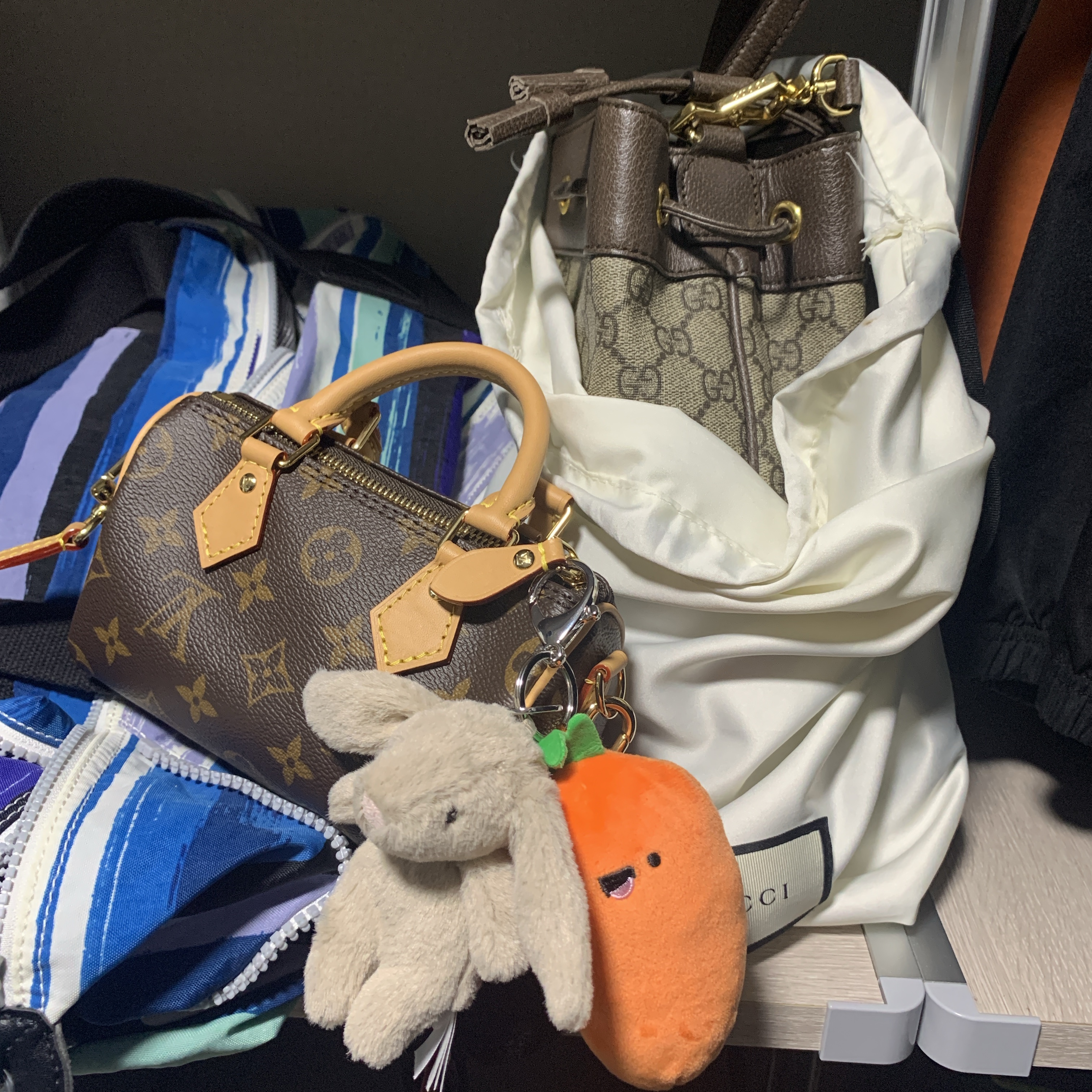 Jellycat Bashful Bunny Bag Charm Beige 착용 스타일 - 1