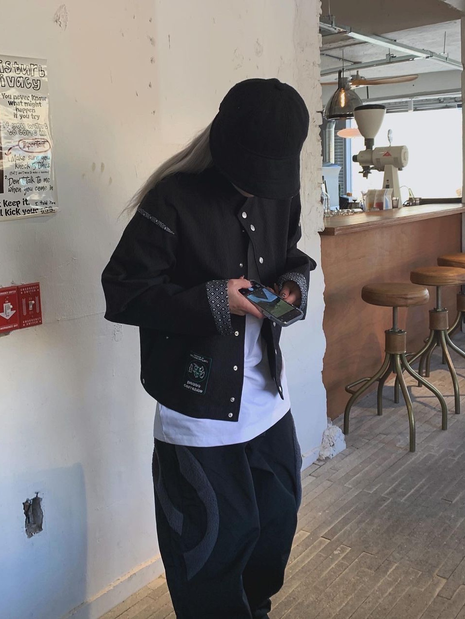 Opening Project Paneled Fleece Pants Black 착용 스타일 - 4