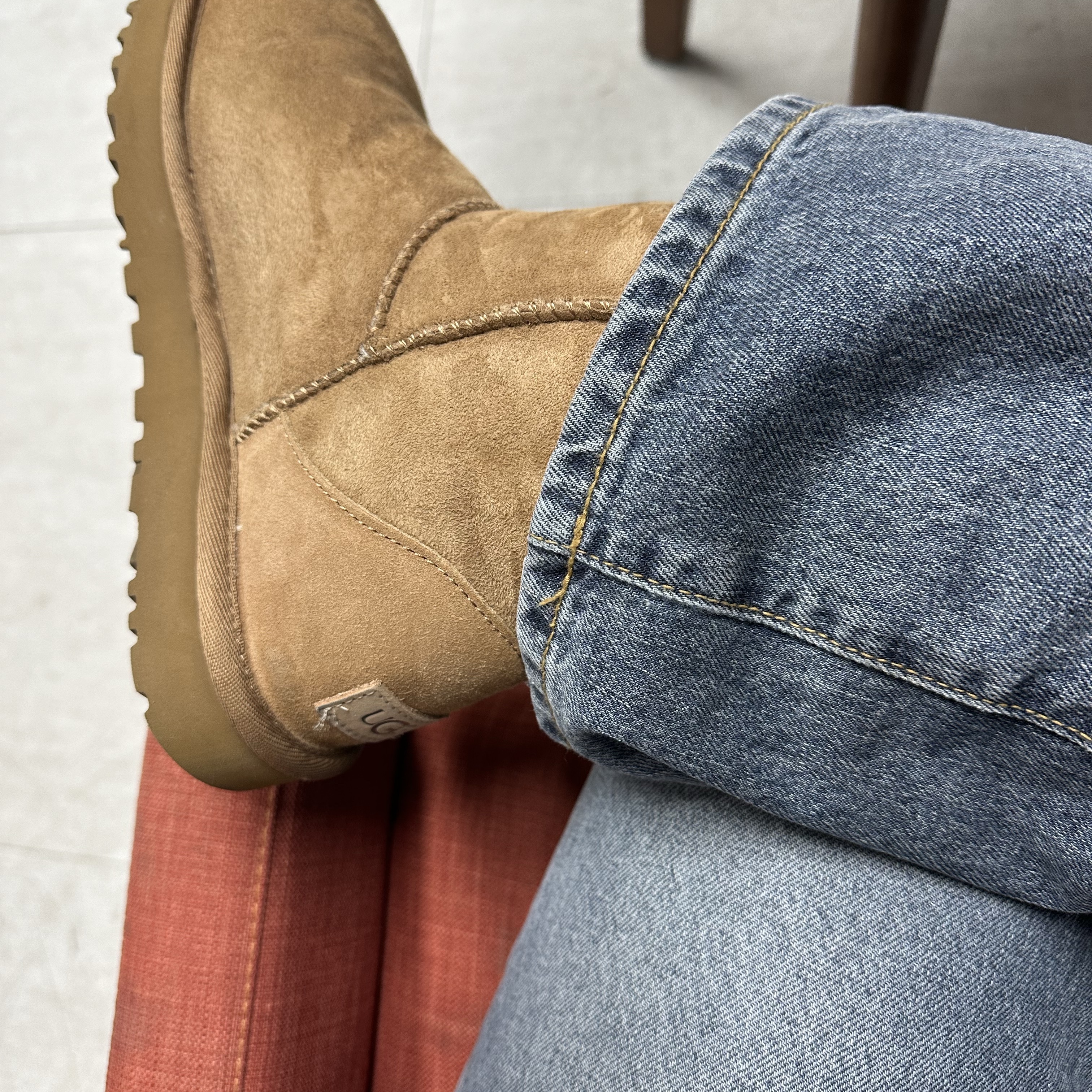 (W) UGG Classic Mini II Boots Chestnut 착용 스타일