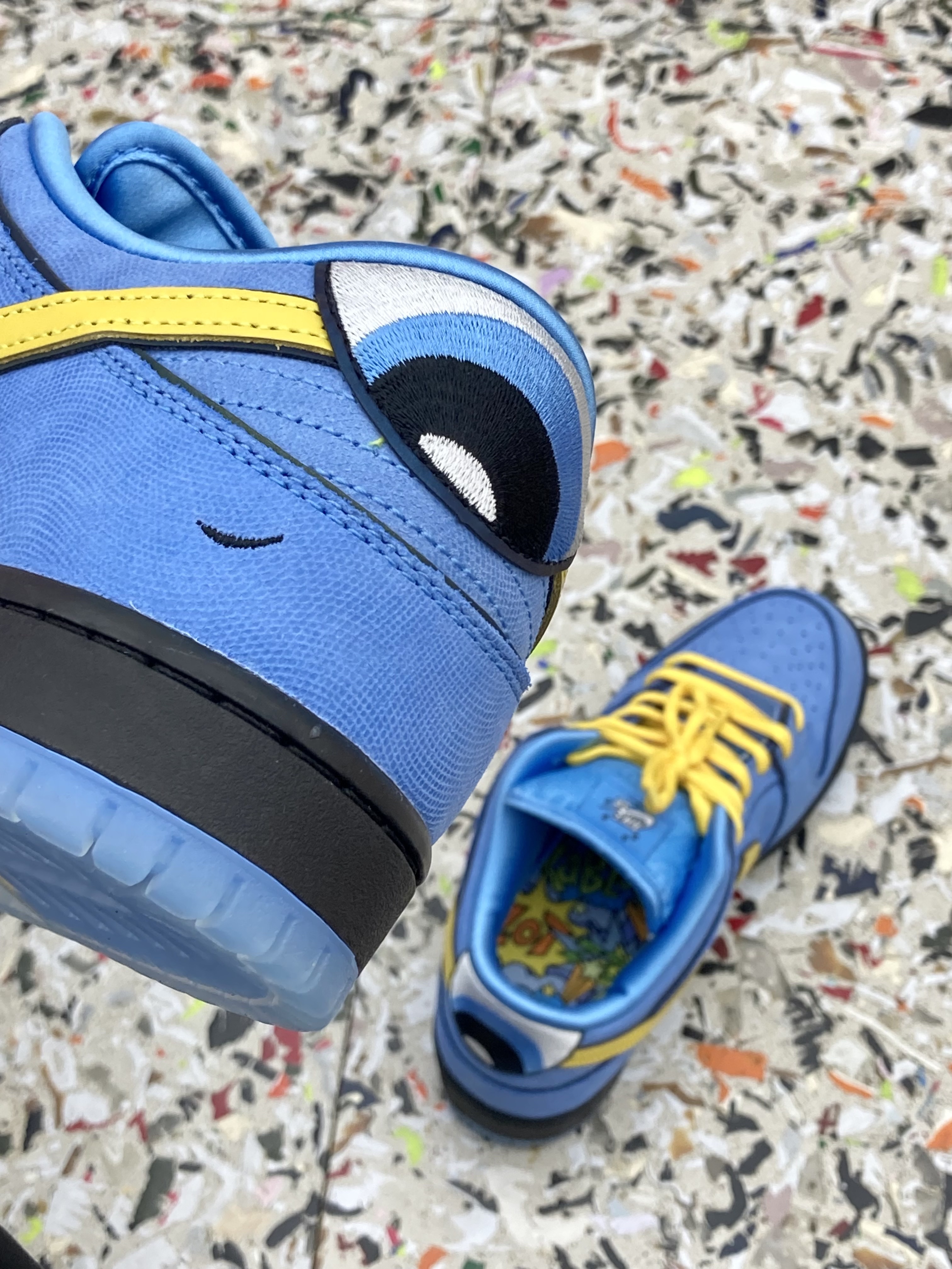Nike x The Powerpuff Girls SB Dunk Low Pro QS Bubbles 착용 스타일 - 3
