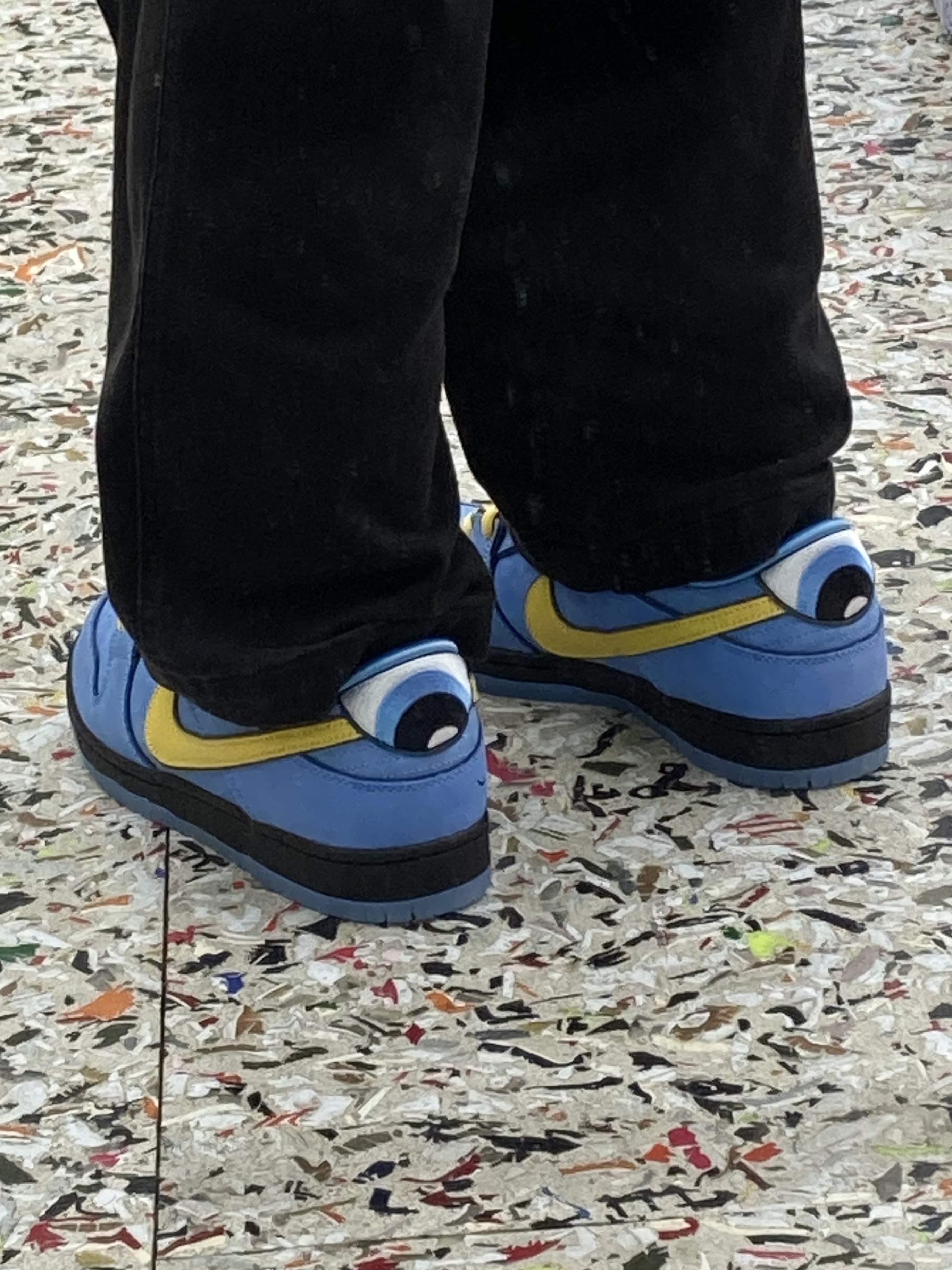 Nike x The Powerpuff Girls SB Dunk Low Pro QS Bubbles 착용 스타일 - 4