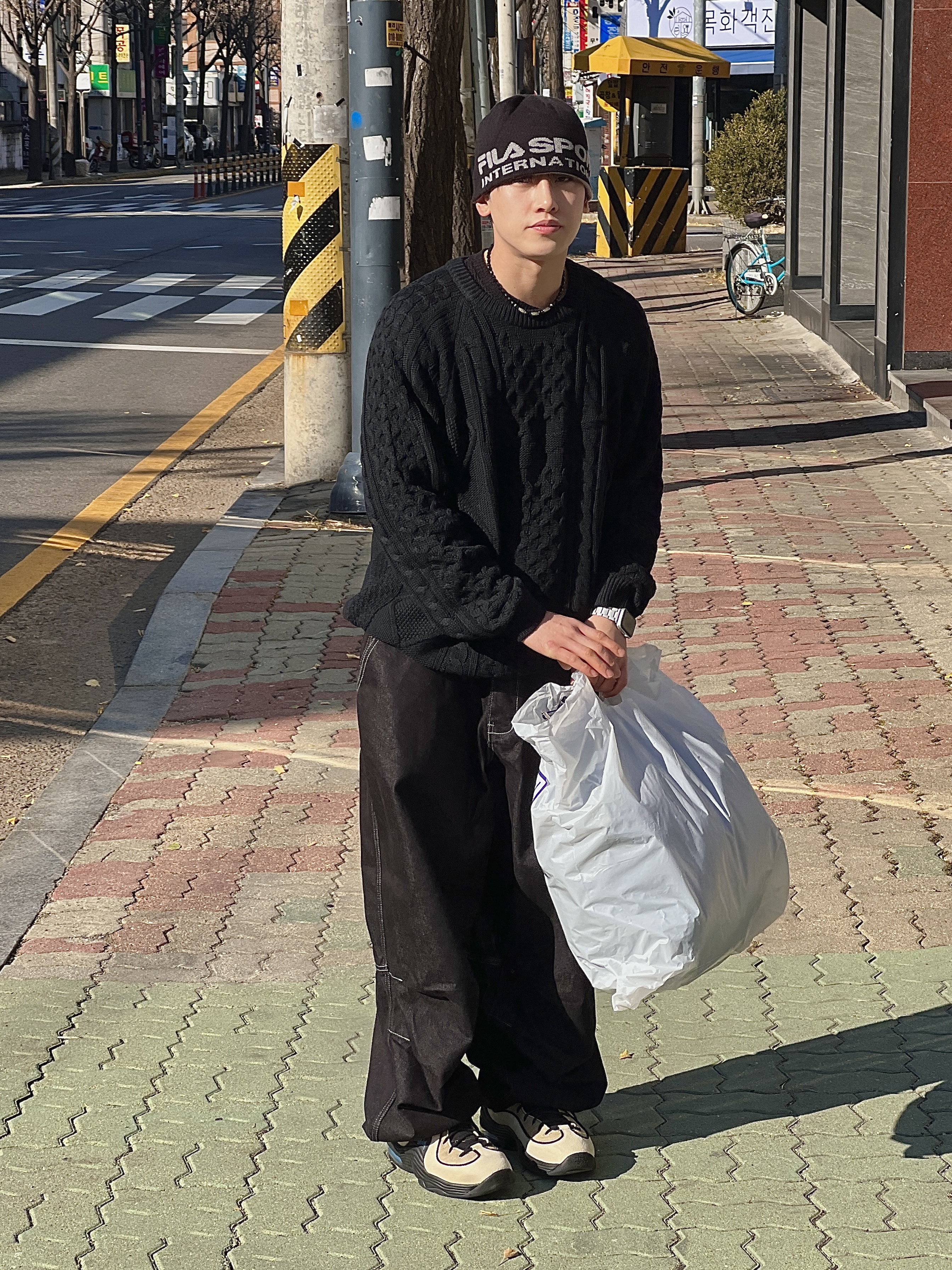 Nike x Stussy Air Penny II Rattan and Limestone, Nike Cable Knit LS Sweater Black - Asia 착용 스타일