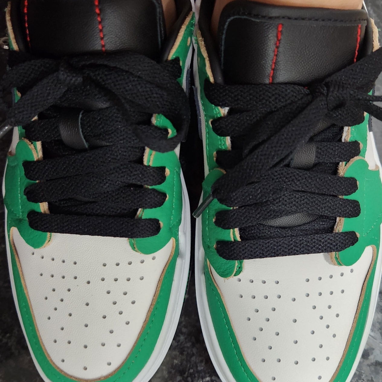 (W) Jordan 1 Elevate Low SE Lucky Green 착용 스타일