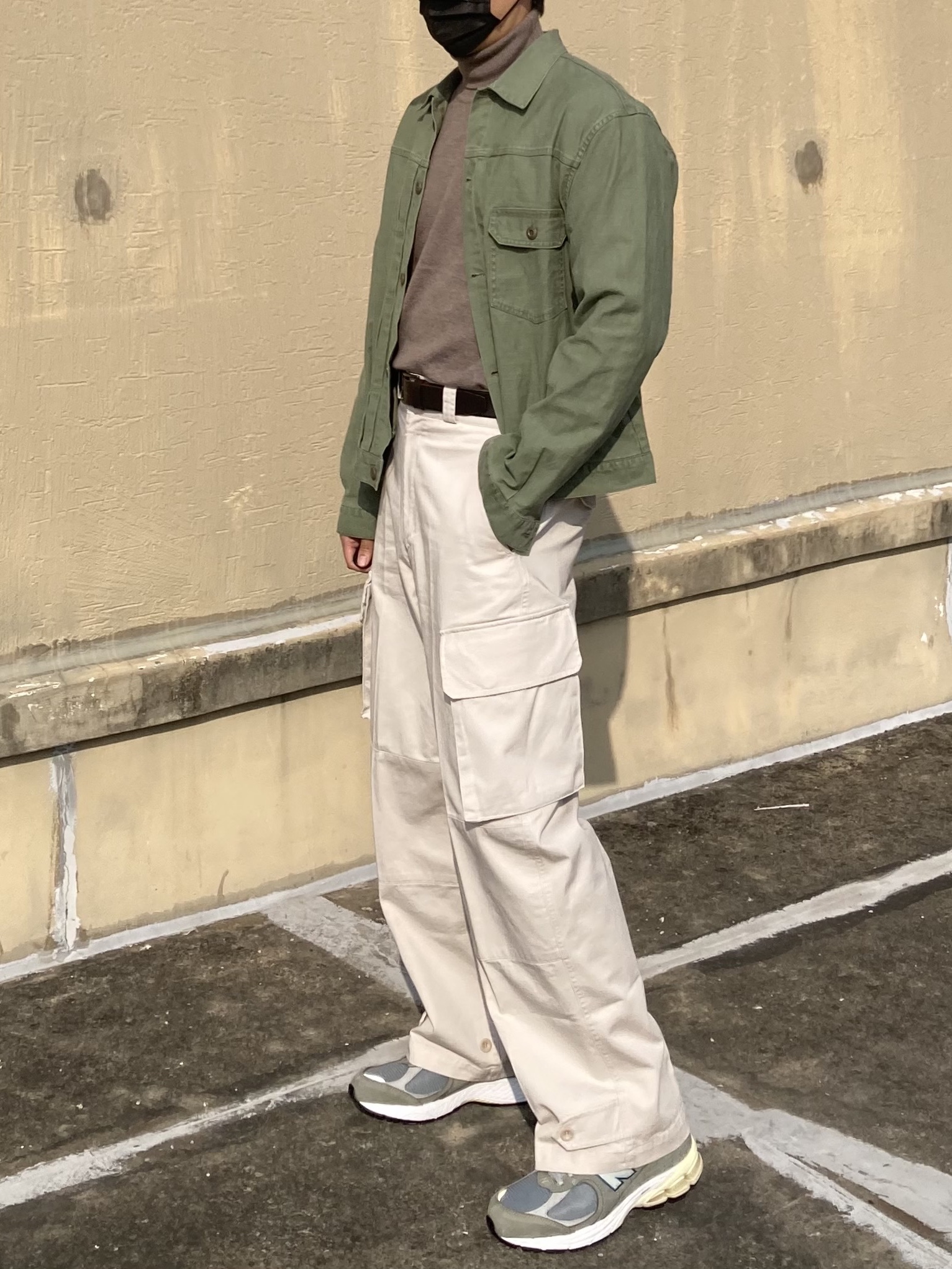 New Balance 2002R Cool Grey 착용 스타일