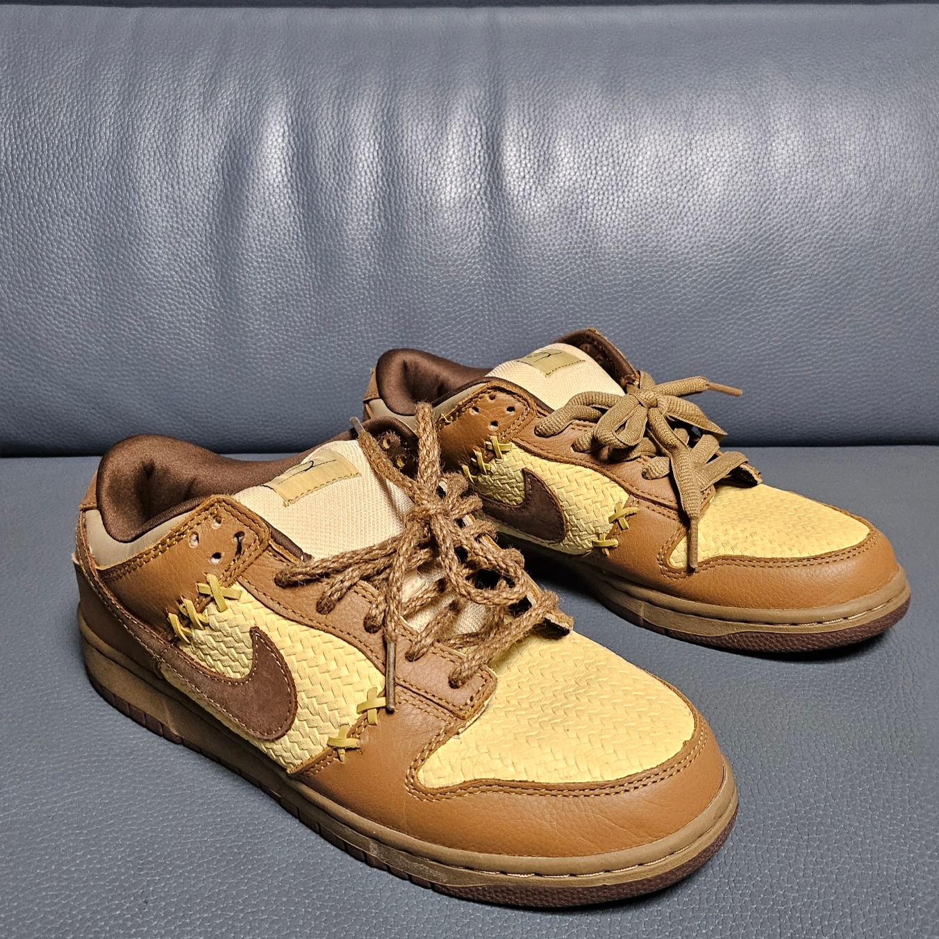 Nike Dunk Low Pro SB Shanghai 2 착용 스타일 - 1