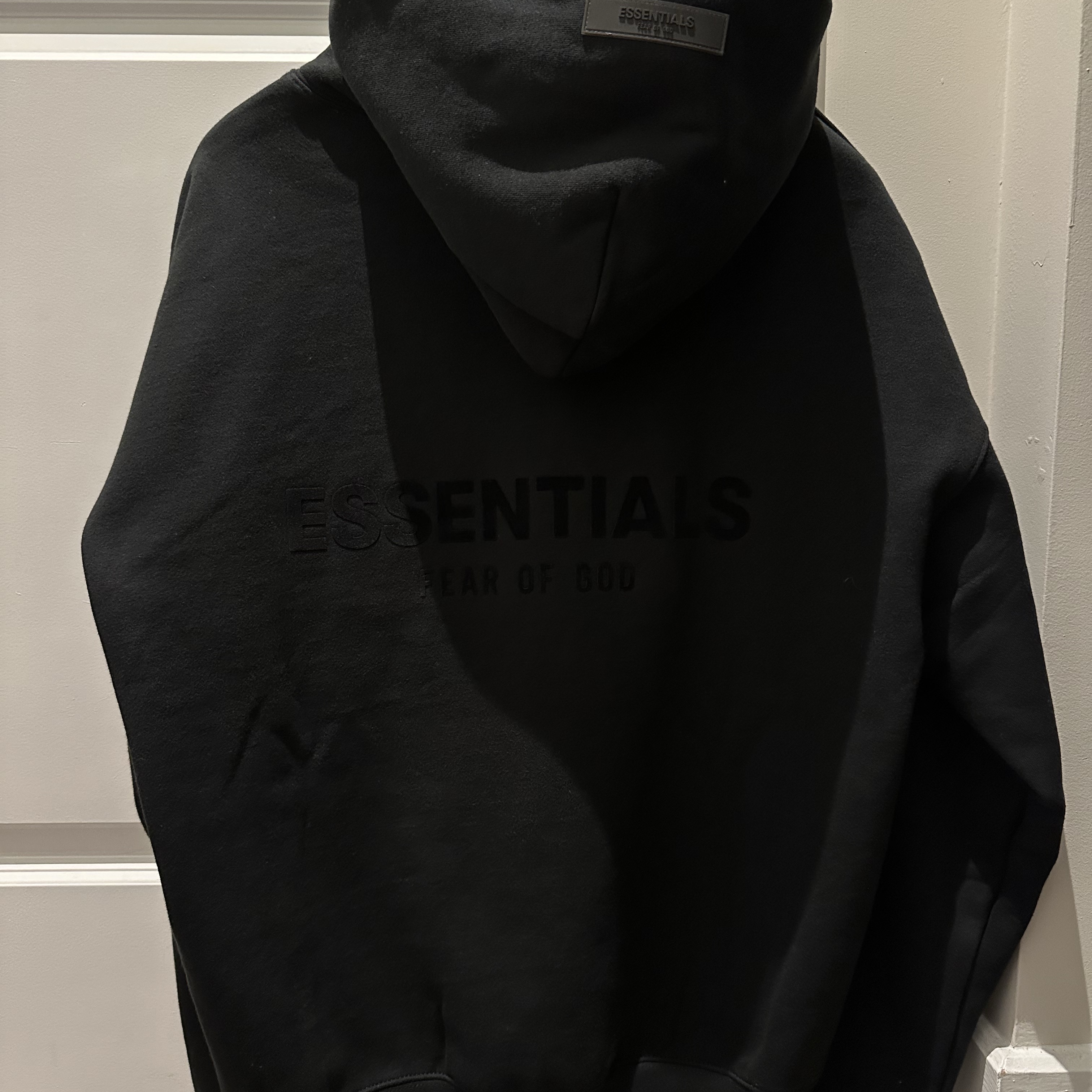 Essentials The Core Collection Hoodie Stretch Limo 착용 스타일 - 2