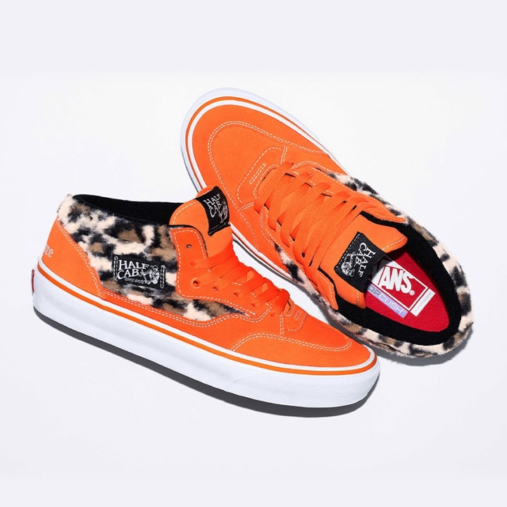 Vans x Supreme Leopard Half Cab Black, Vans x Supreme Leopard Half Cab Navy 착용 스타일 - 2
