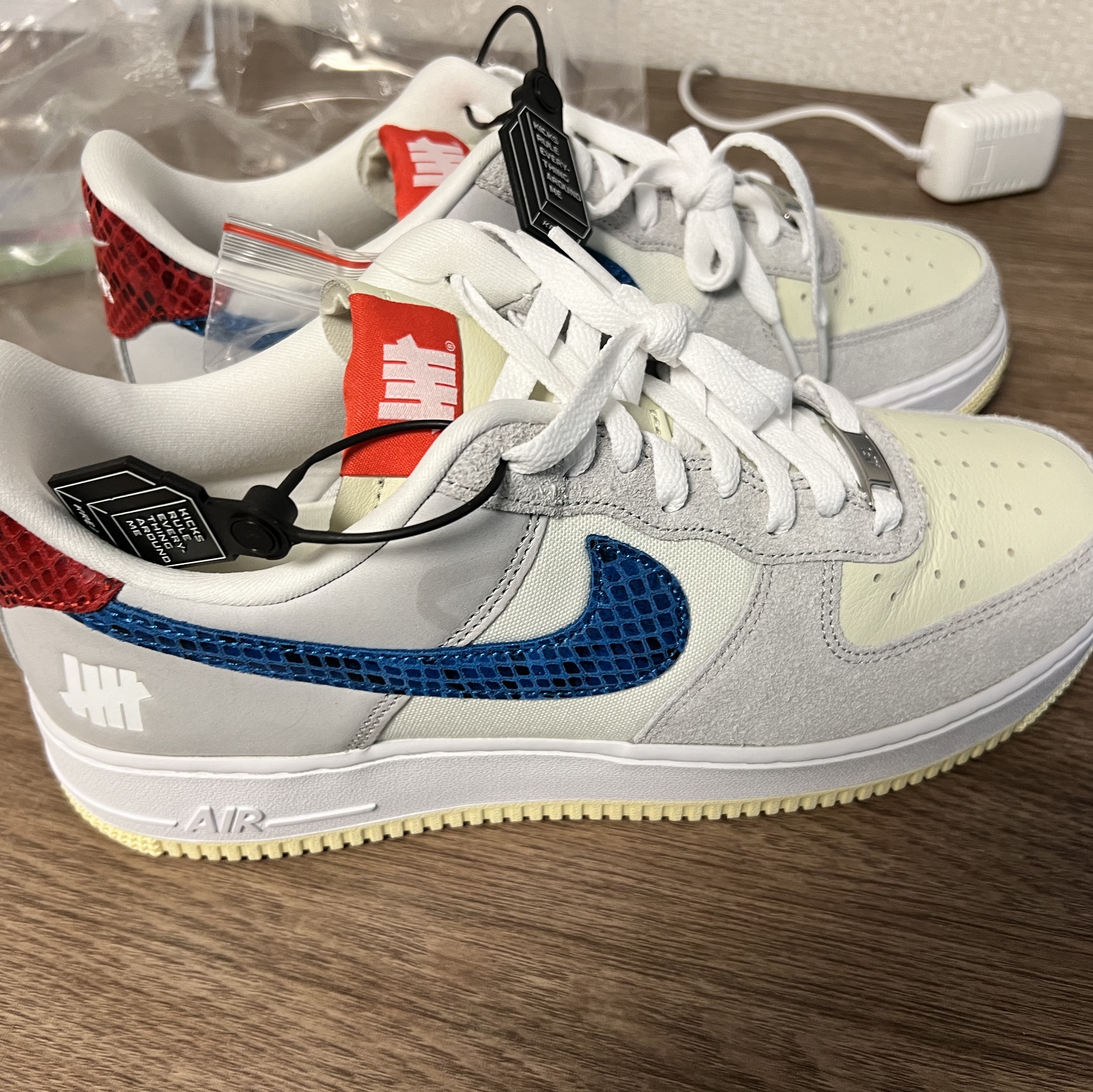 Nike x Undefeated Air Force 1 Low SP 5 On It 착용 스타일