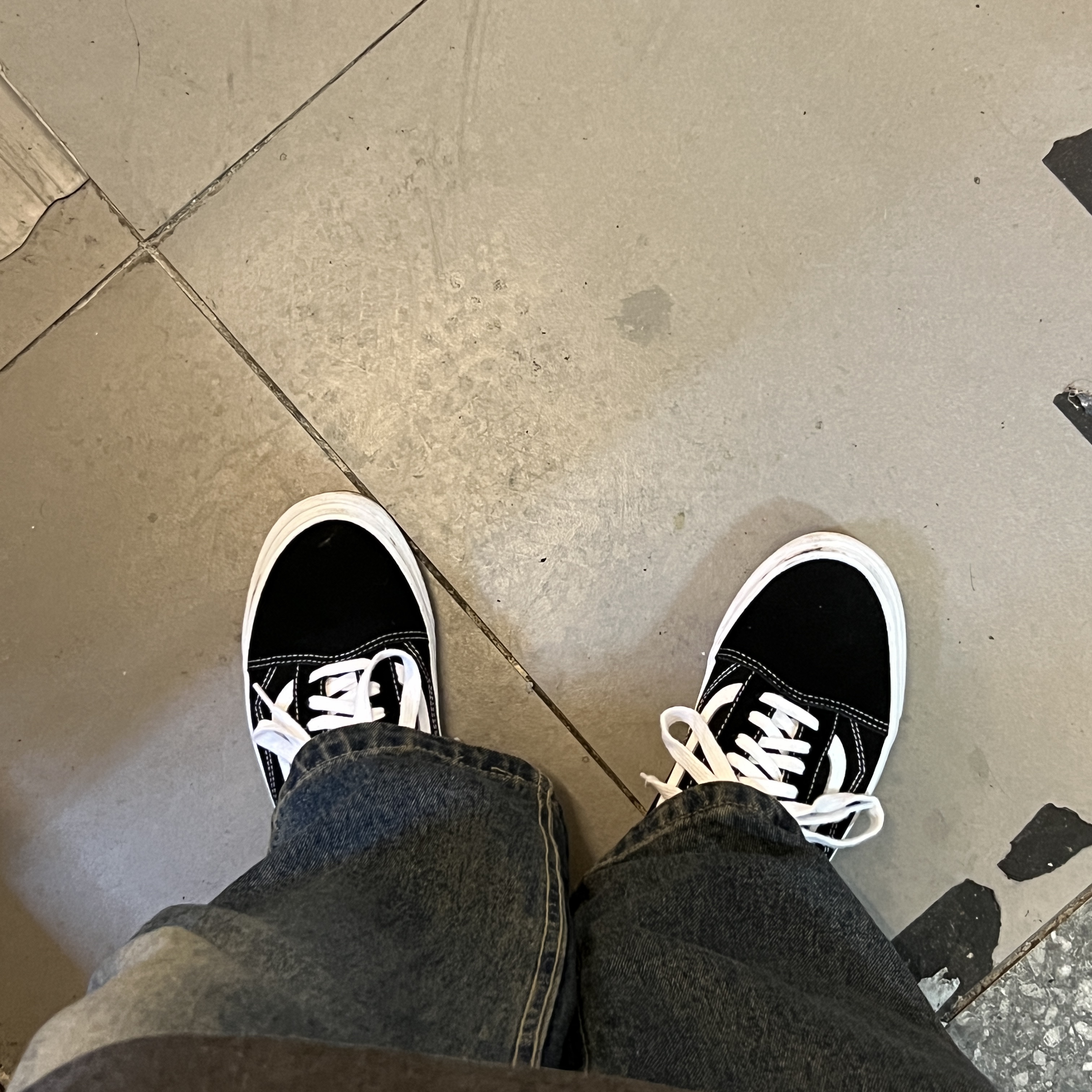 Vans Vault OG Old Skool LX Black 착용 스타일