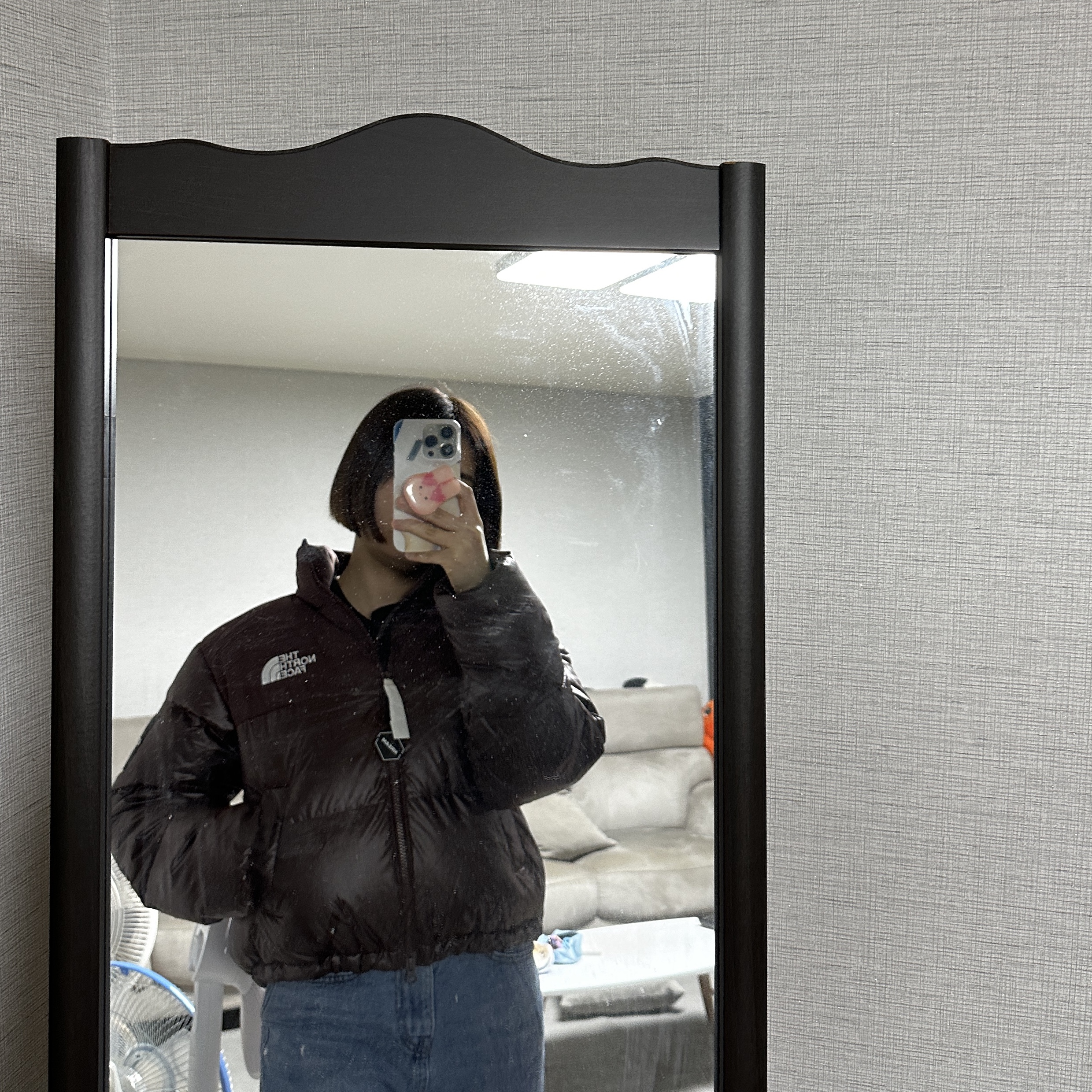 (W) The North Face White Label Novelty Nuptse Down Jacket Cocoa Brown 착용 스타일 - 3
