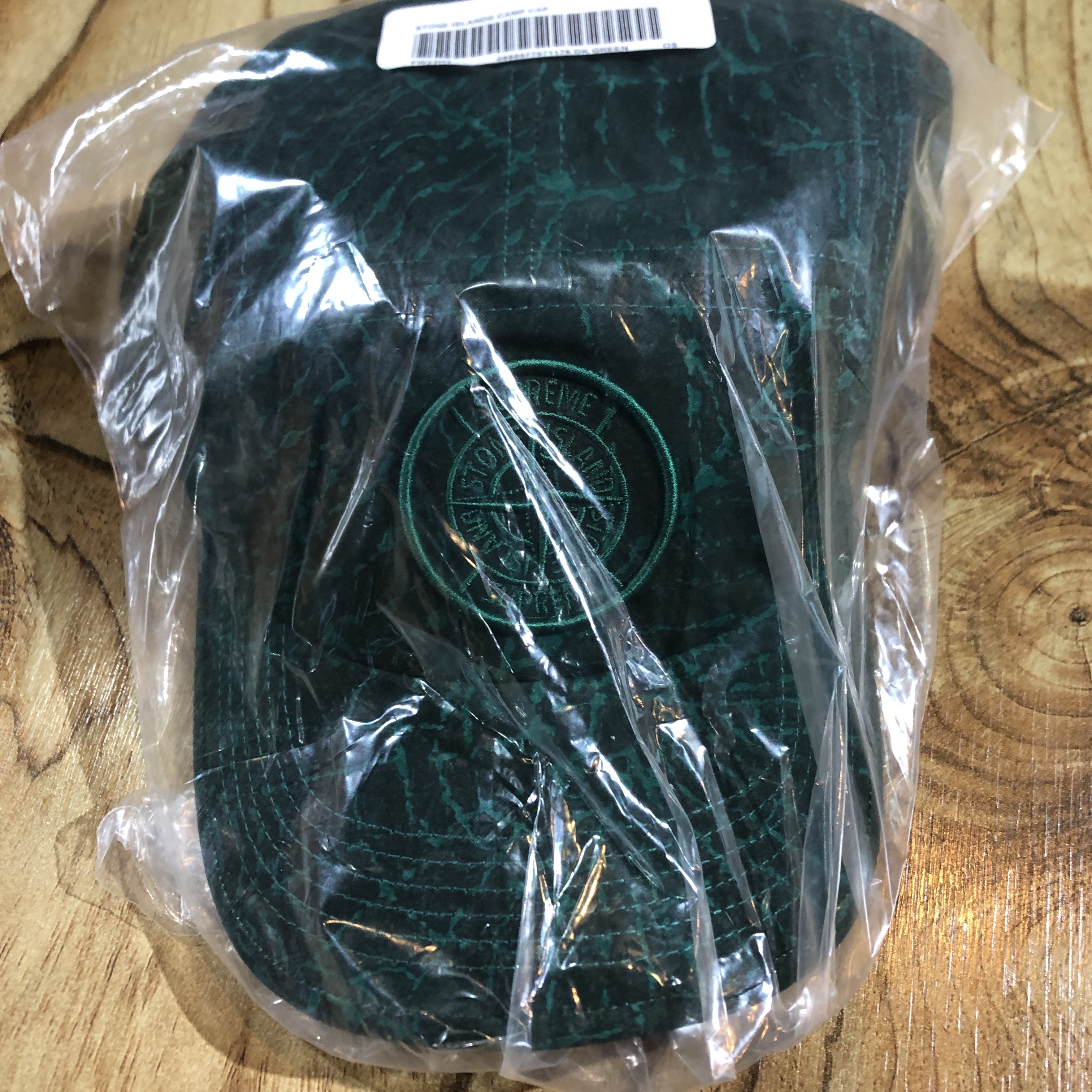 Supreme x Stone Island Camp Cap Dark Green - 23FW 착용 스타일