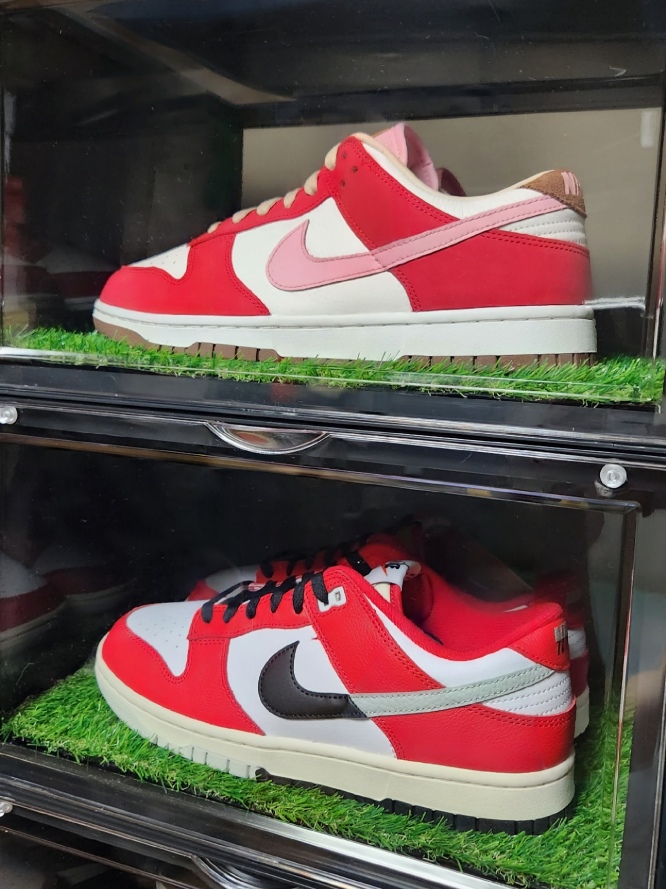 Nike Dunk Low Retro PRM University Red Black, (W) Nike Dunk Low PRM Sail and Sport Red 착용 스타일