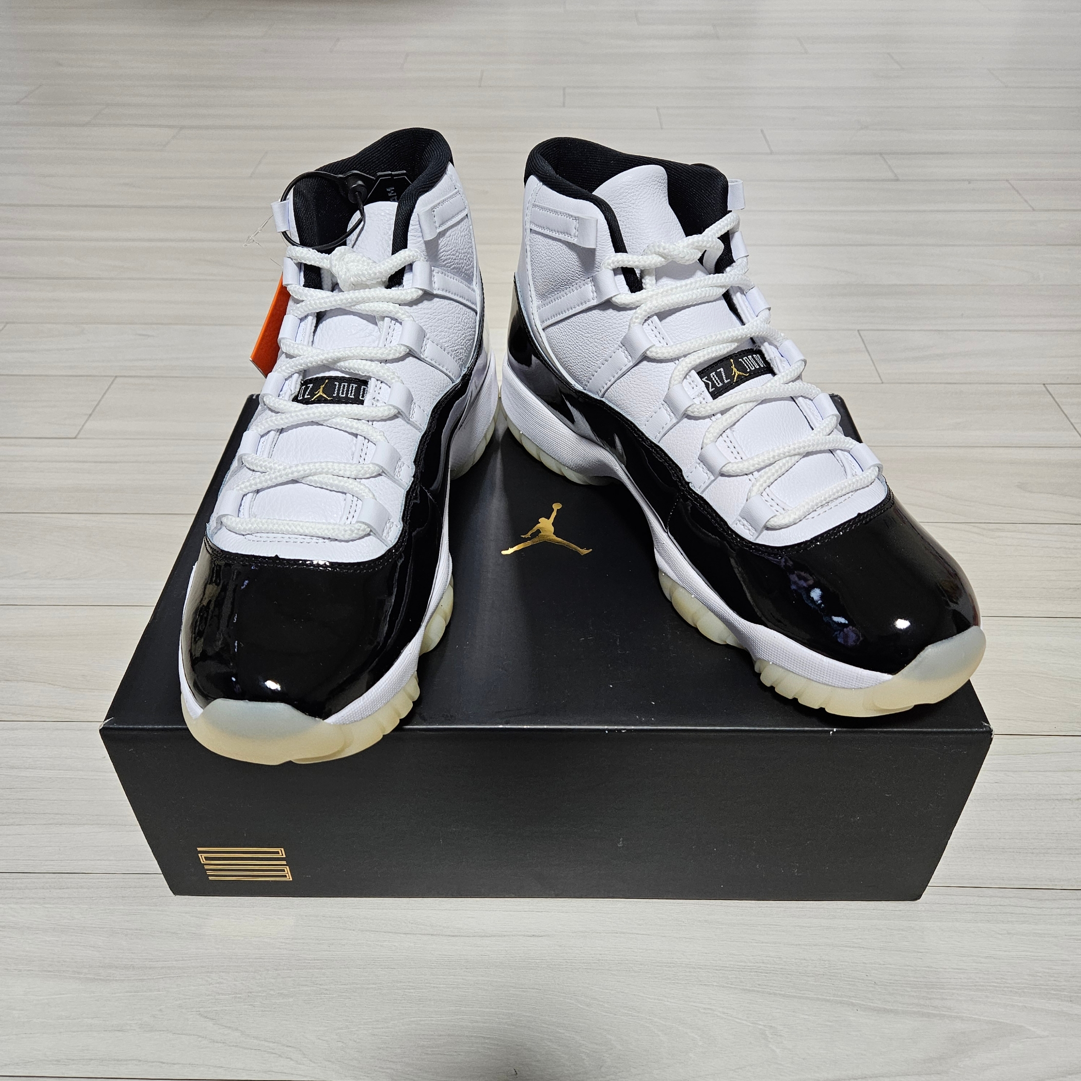 Jordan 11 Retro Gratitude 착용 스타일 - 7