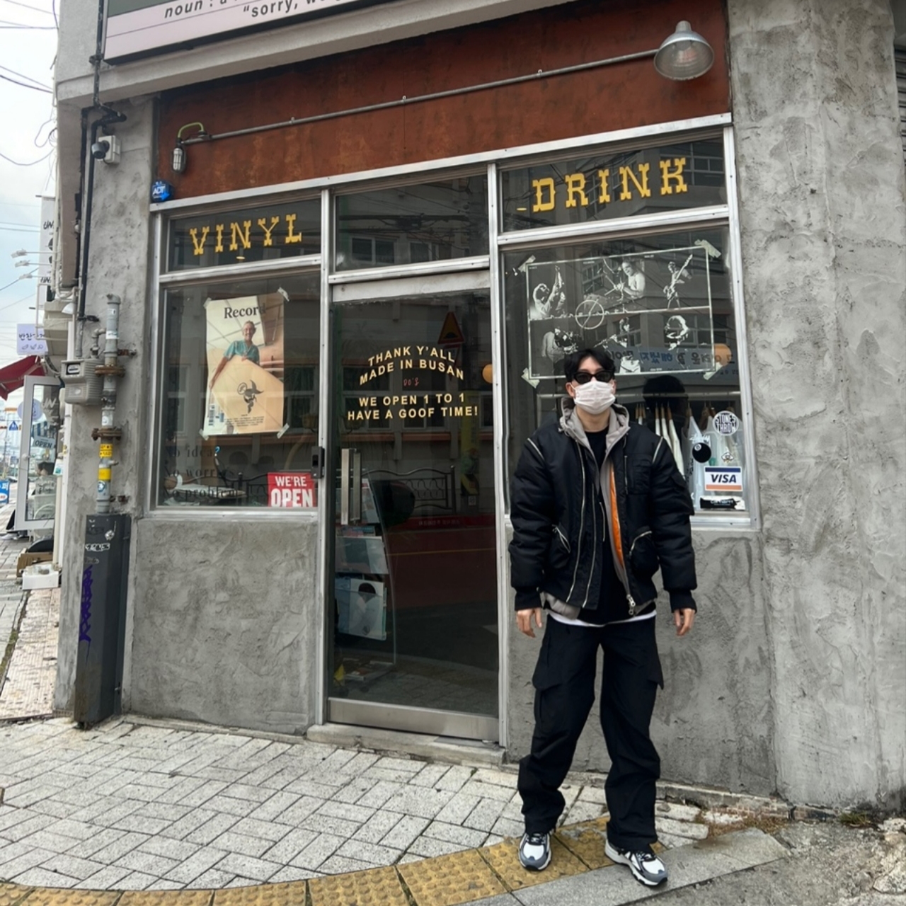 Grailz Geometry Split Zip Hoodie Tan, Supreme Small Box L/S T-Shirt Black - 23FW 착용 스타일 - 2