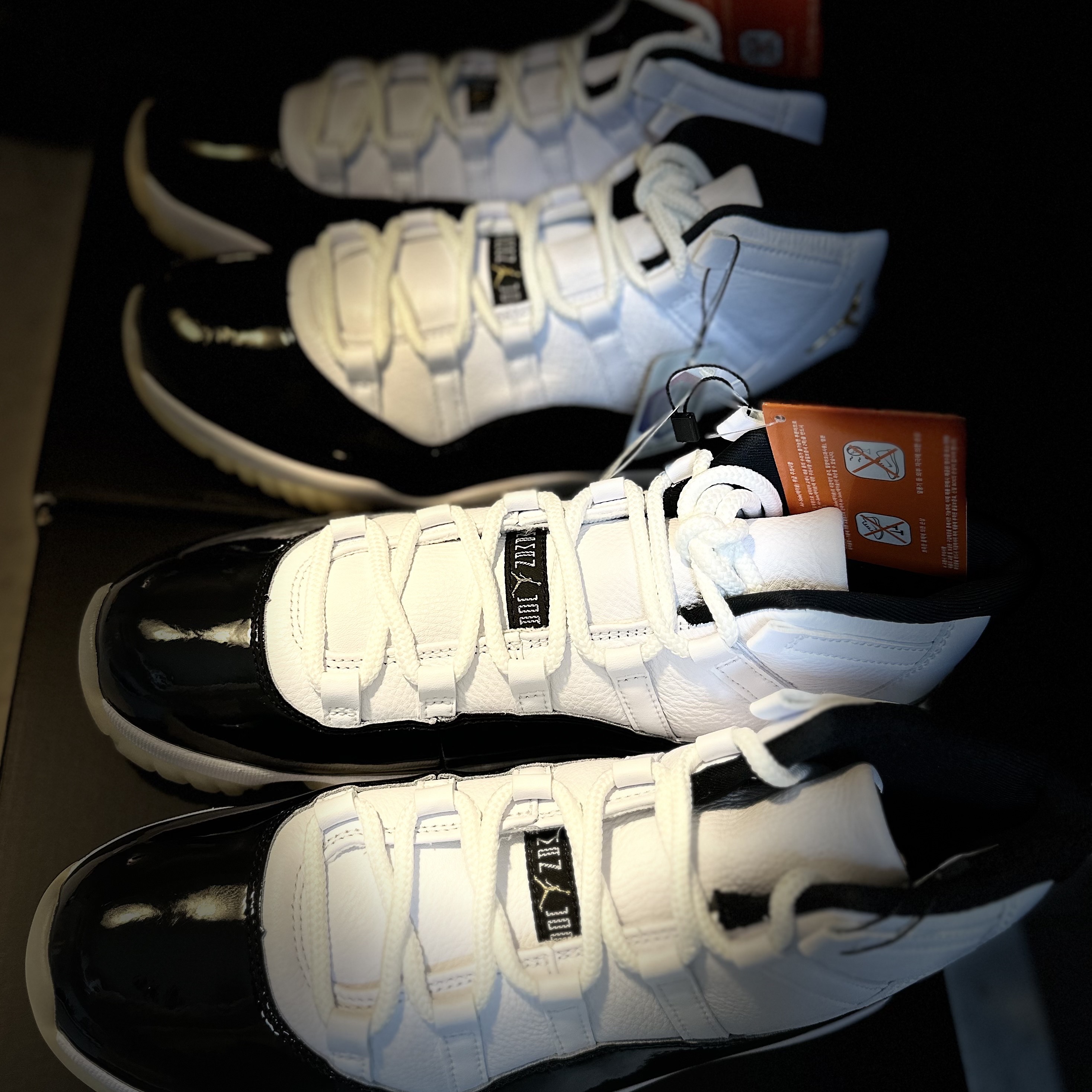 Jordan 11 Retro Gratitude 착용 스타일 - 5
