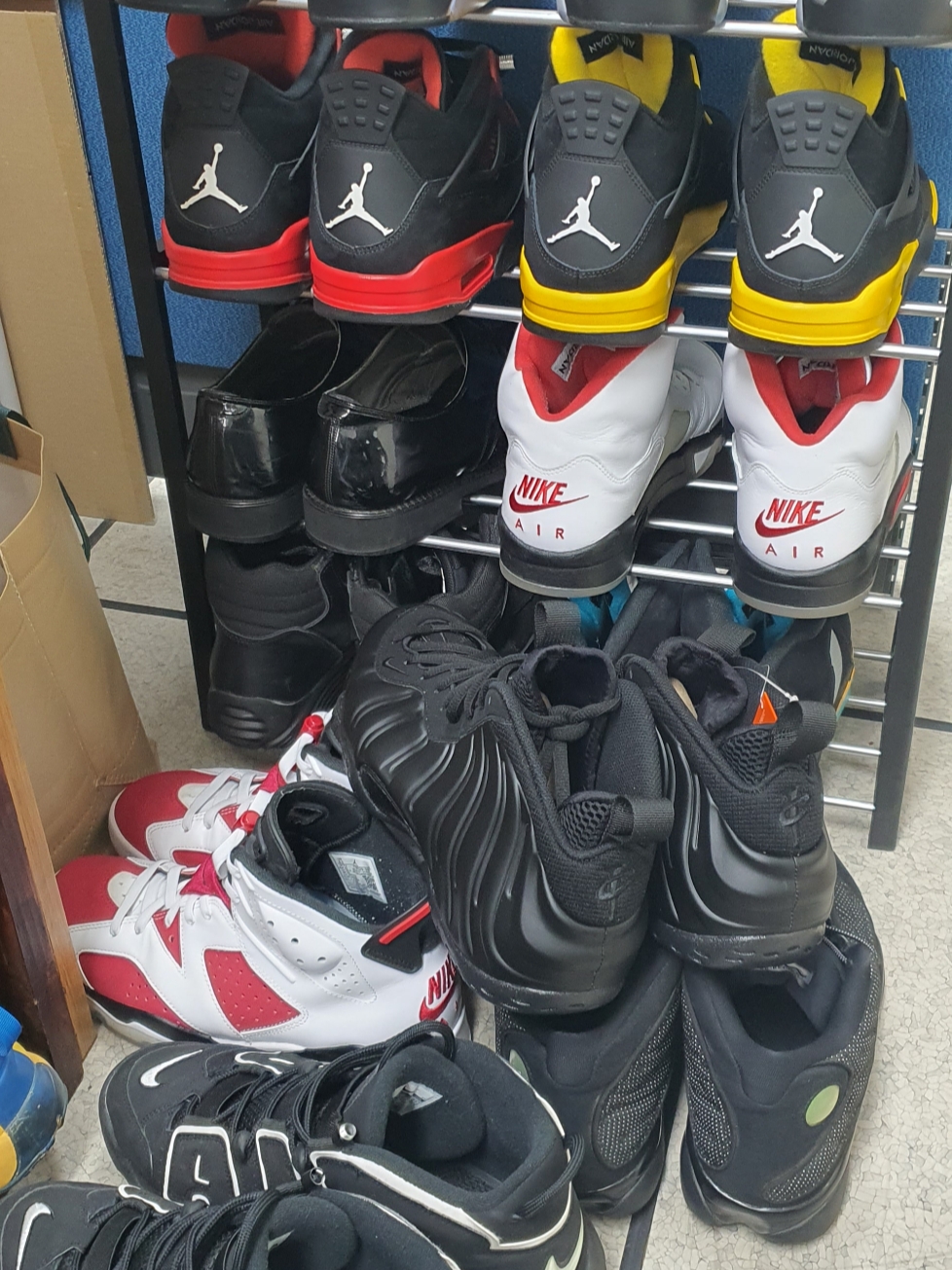 Nike Air Foamposite One Black Anthracite, Jordan 6 Retro Carmine 2021 착용 스타일
