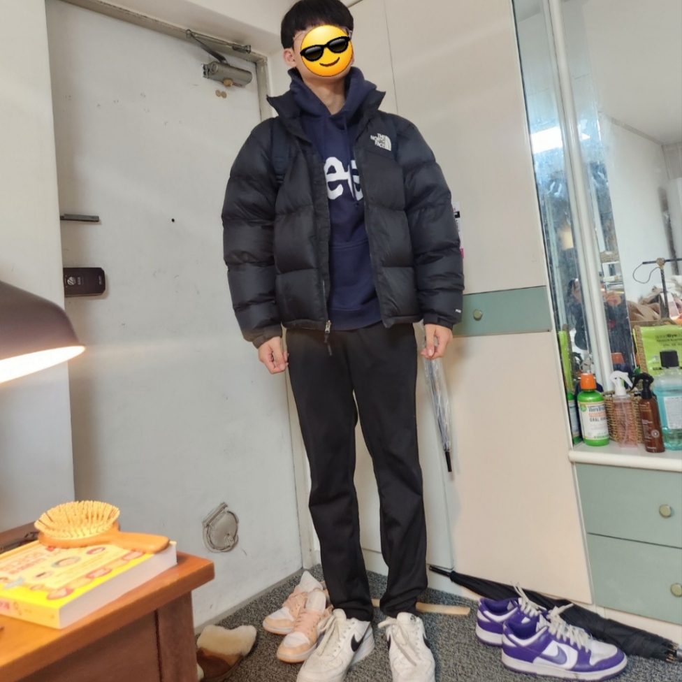 The North Face 1996 Retro Nuptse Down Jacket TNF Black 착용 스타일