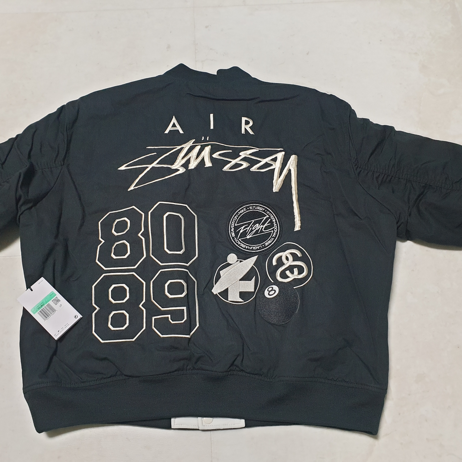 Nike x Stussy Reversible Jacket Black (FJ9153-010) 착용 스타일 - 1