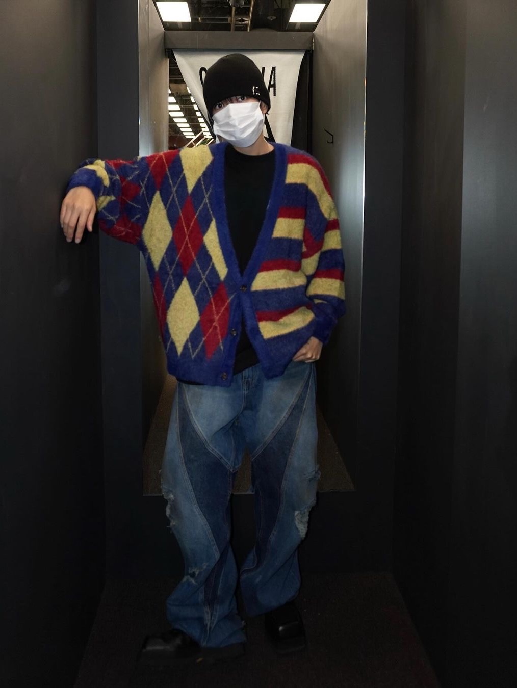 Civision by CSC Vision Distressed Denim Pants Washed Blue 착용 스타일