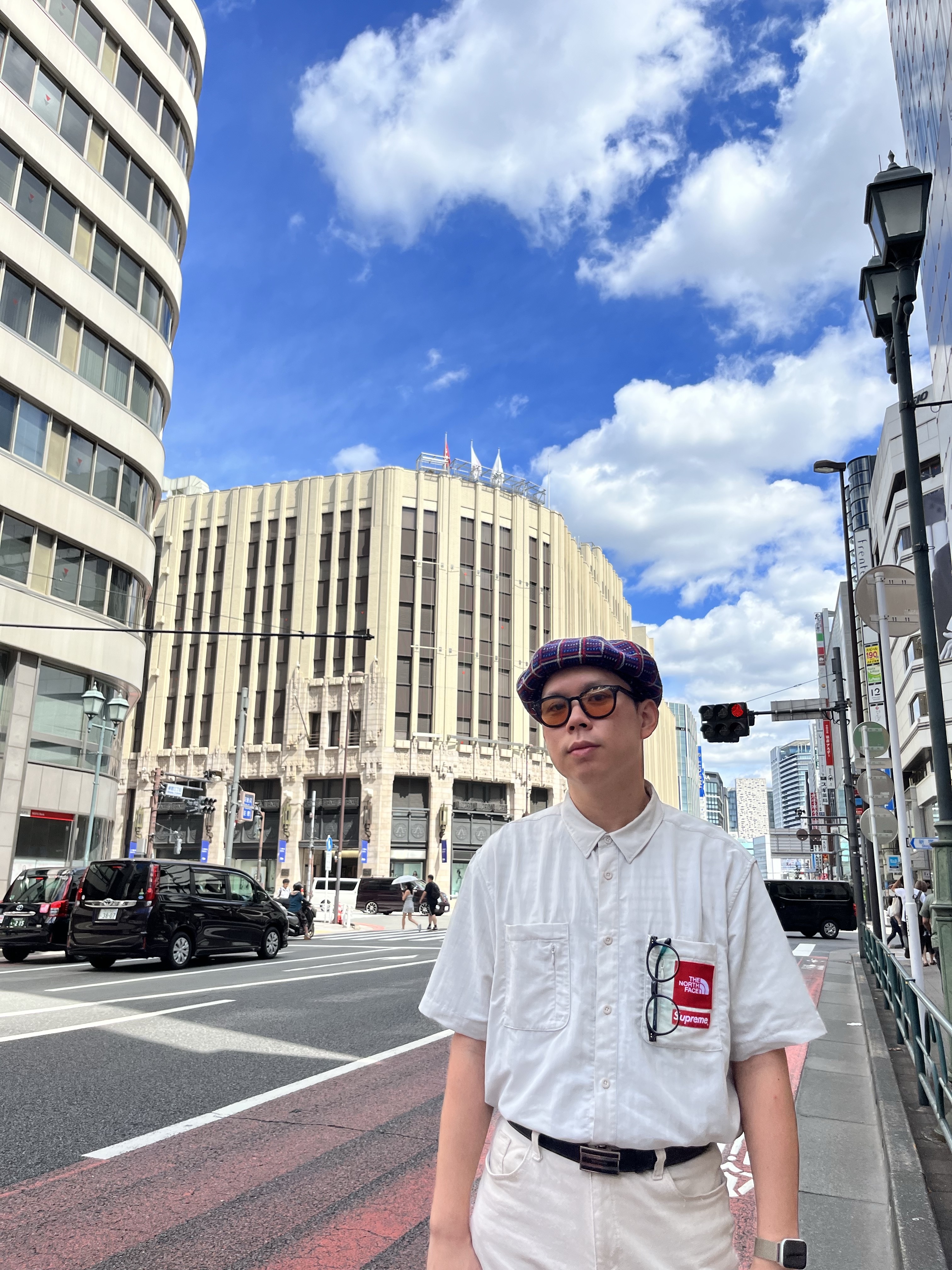 Supreme x The North Face Trekking S/S Shirt Stone - 22SS 착용 스타일