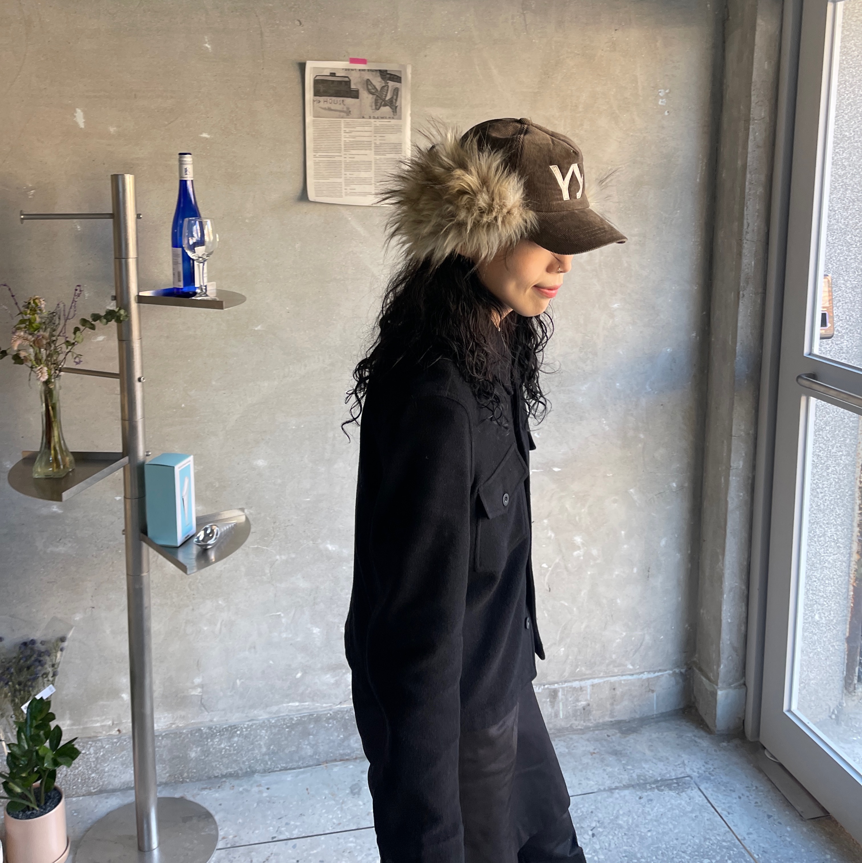 Open Yy Faux Fur Corduroy Earflap Cap Khaki, Our Legacy Evening Coach Jacket Brushed Cotton Black 착용 스타일