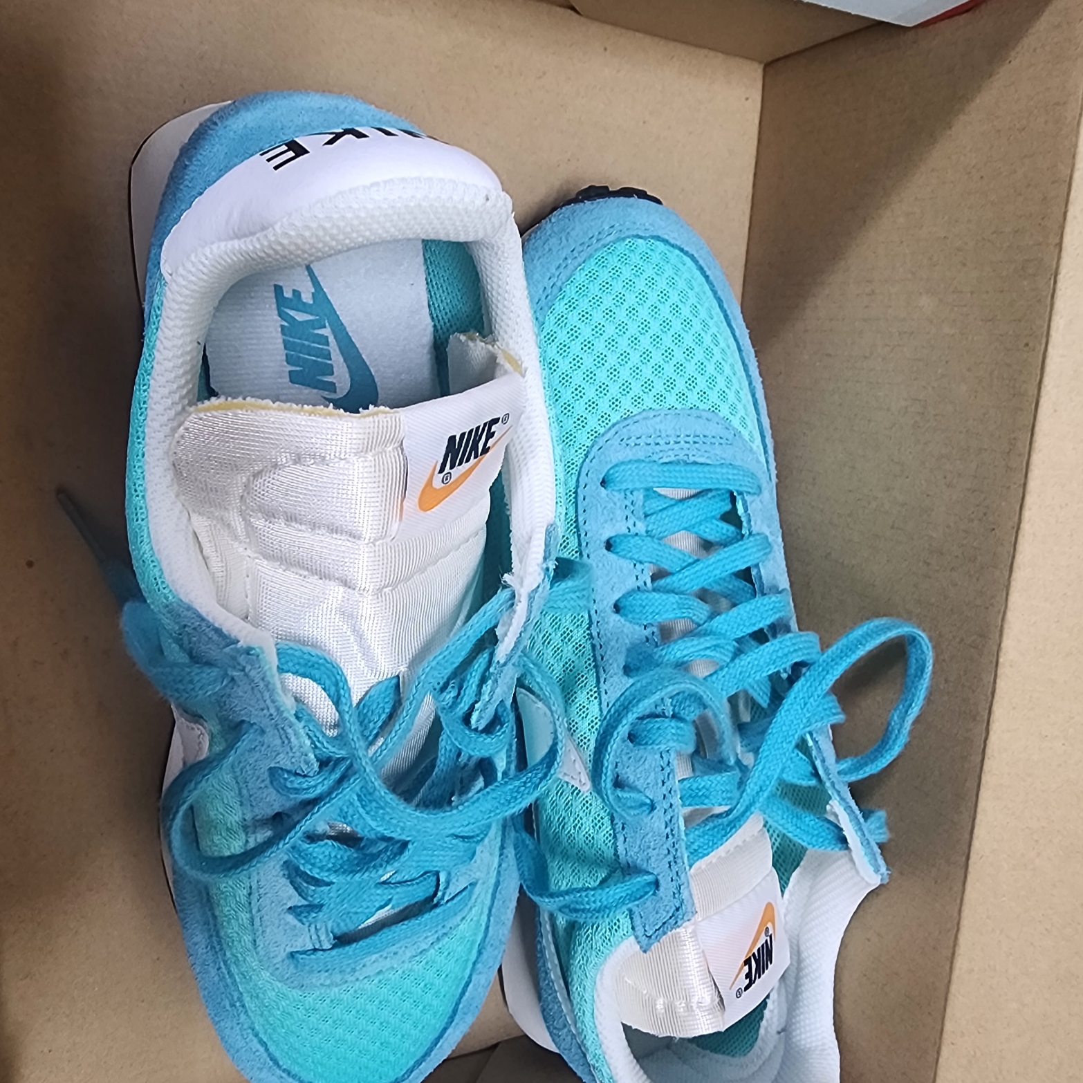 Nike Air Tailwind 79 Aurora Green 착용 스타일