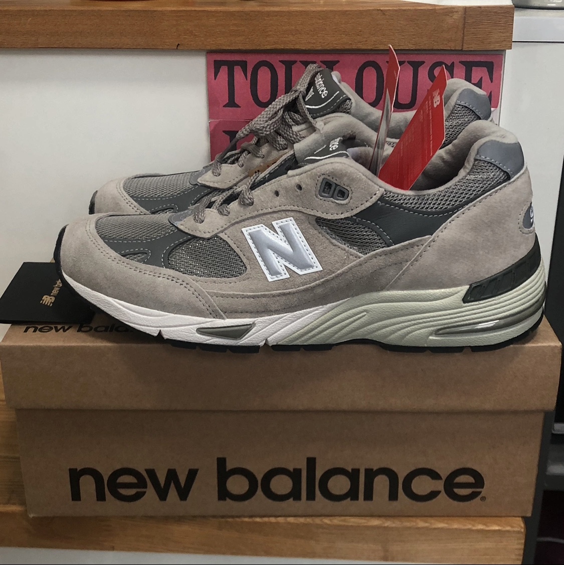New Balance 991 Made in UK Grey 착용 스타일