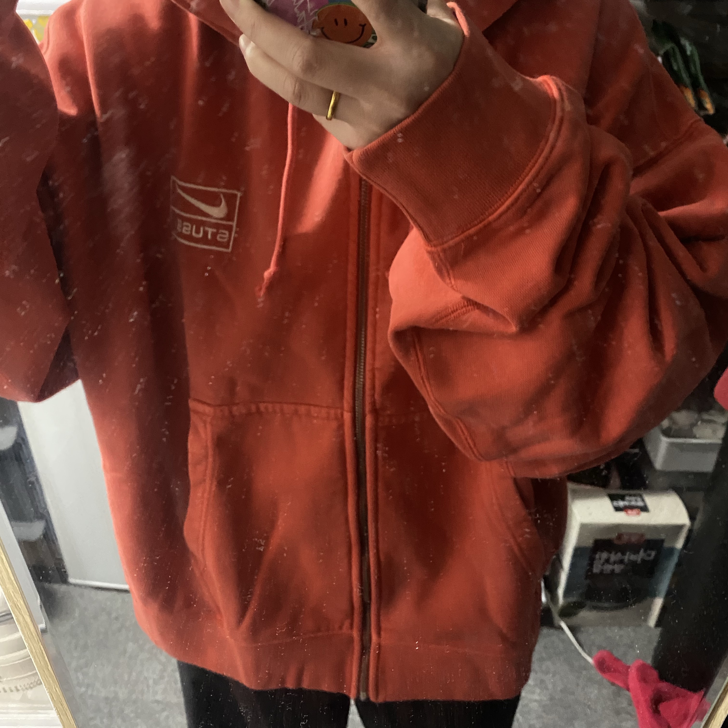 Nike x Stussy Full Zip Pigment Dyed Fleece Hoodie Habanero Red (FJ9161-642) 착용 스타일 - 2