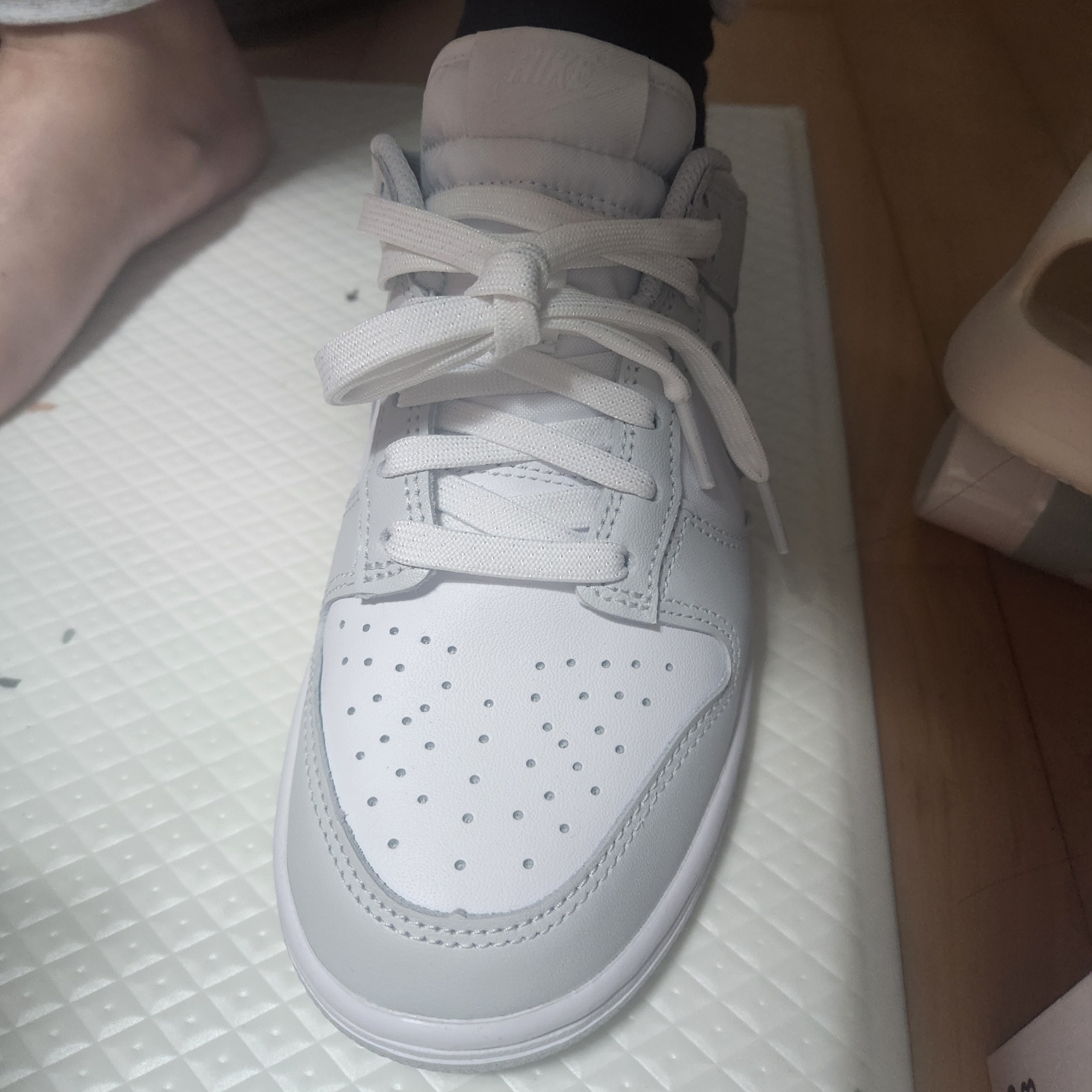 (W) Nike Dunk Low Photon Dust 착용 스타일