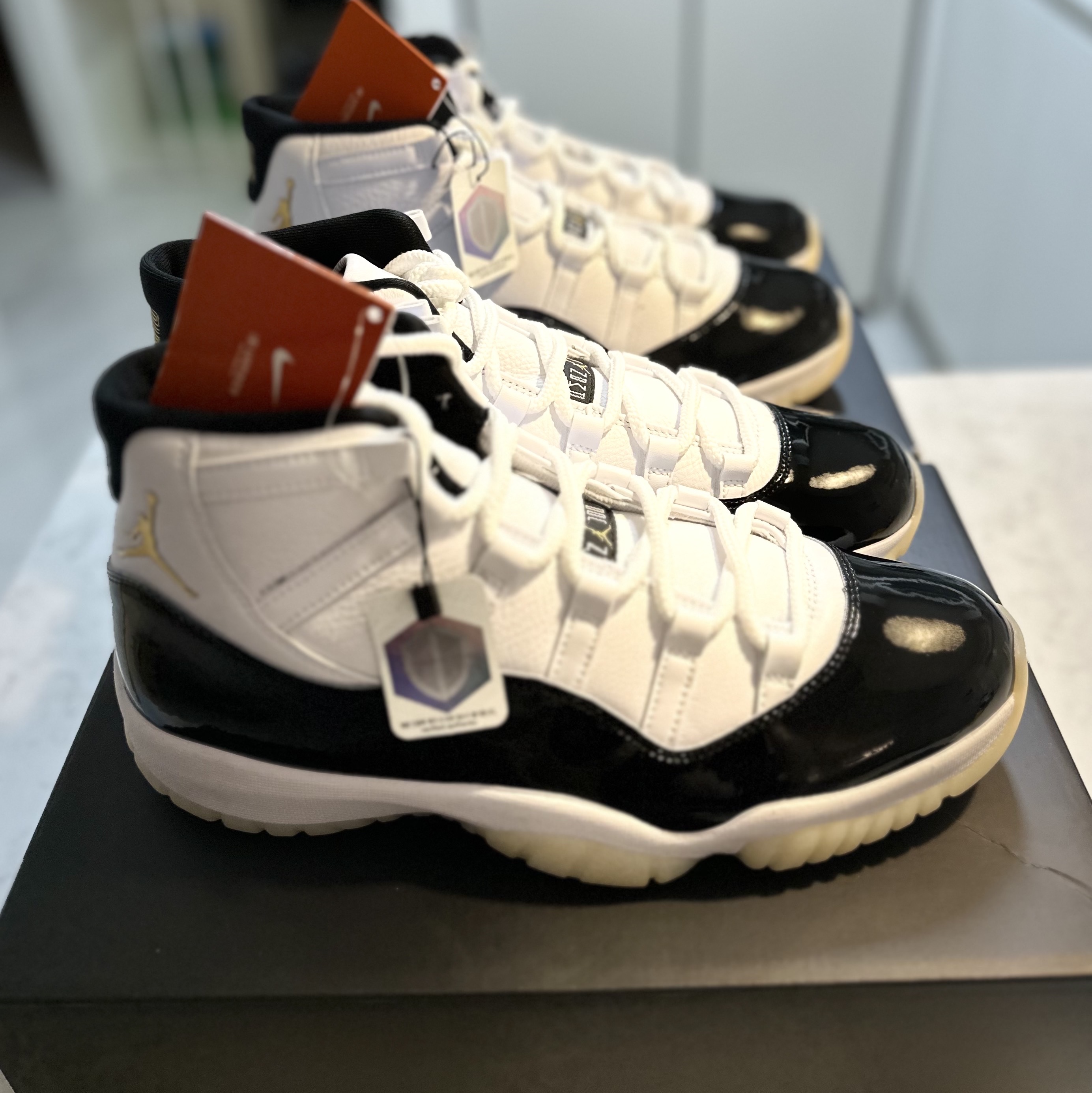 Jordan 11 Retro Gratitude 착용 스타일 - 3