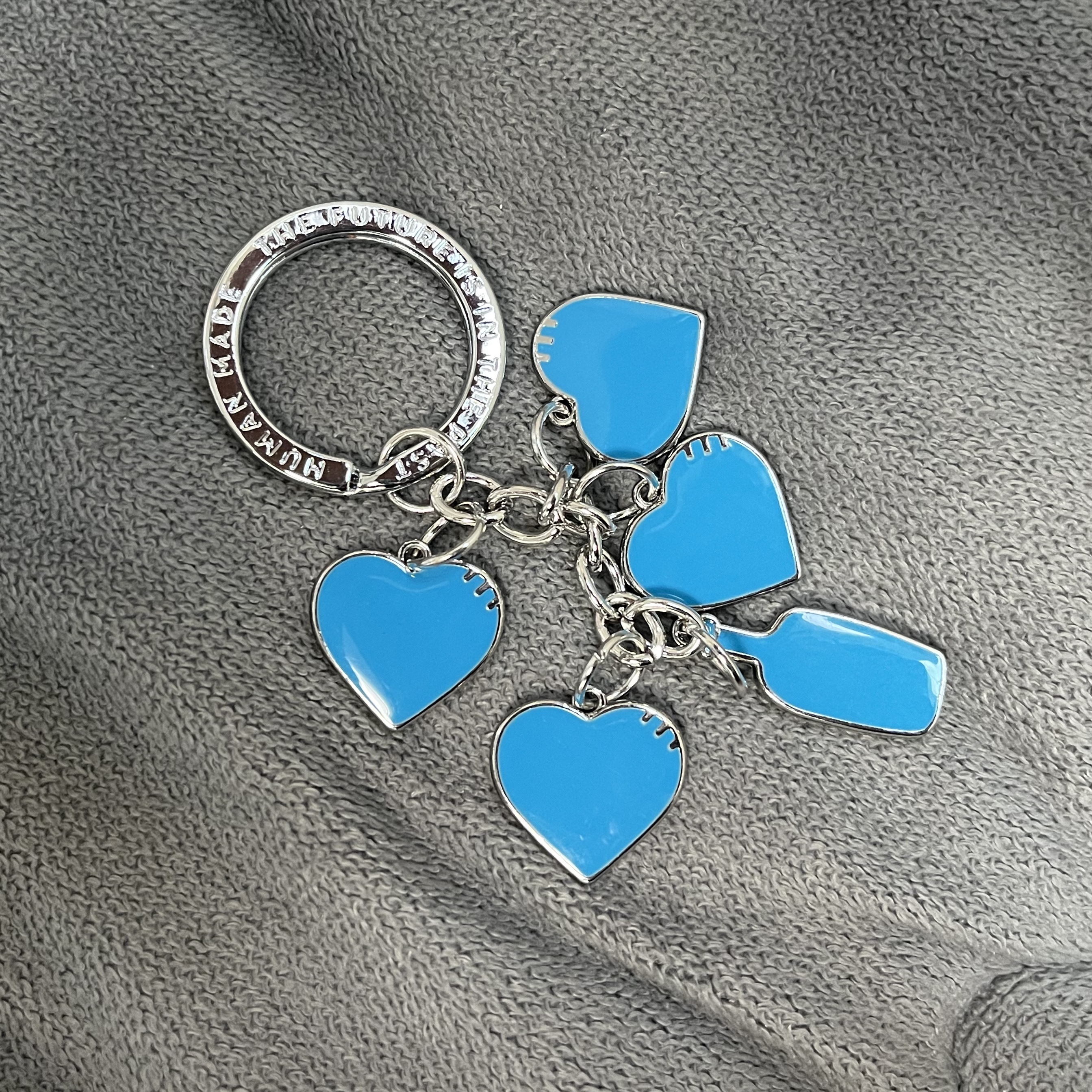 Human Made x Blue Bottle Coffee Key Charm Blue 착용 스타일
