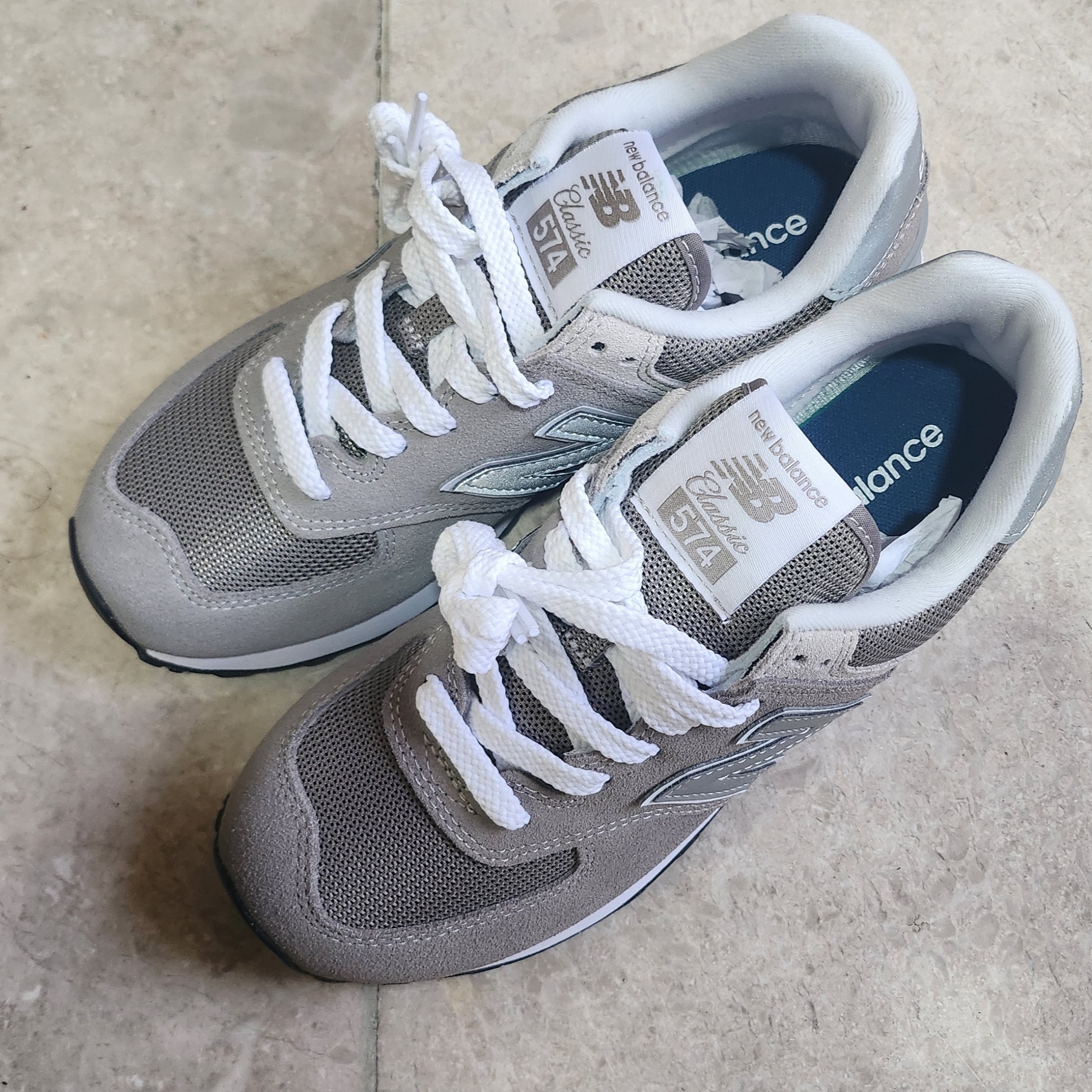 (W) New Balance 574 Worn By Anyone Grey - B Standard 착용 스타일