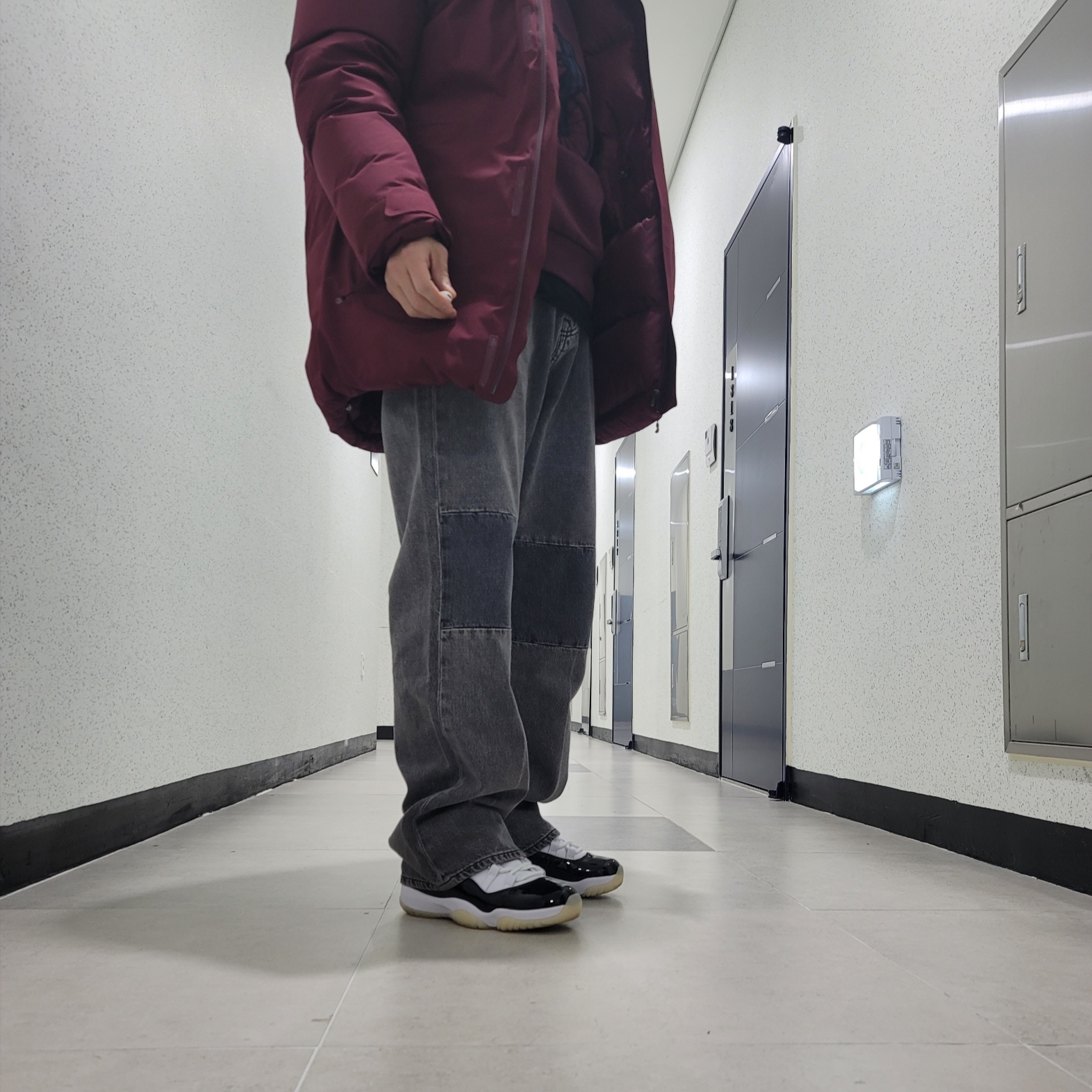 Our Legacy Extended Third Cut Black Grey, Jordan 11 Retro Gratitude 착용 스타일 - 2