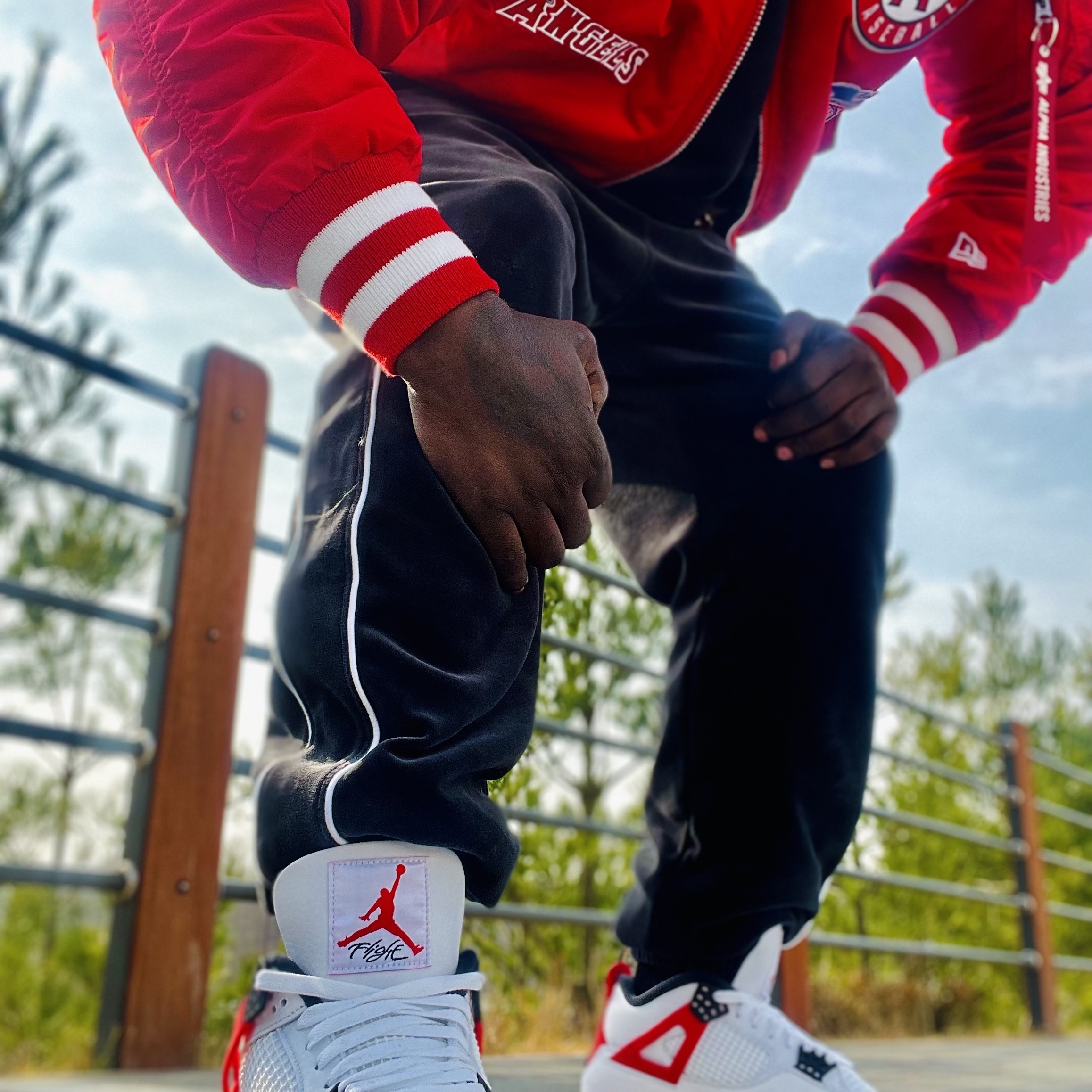 Jordan 4 Retro Red Cement 착용 스타일 - 1