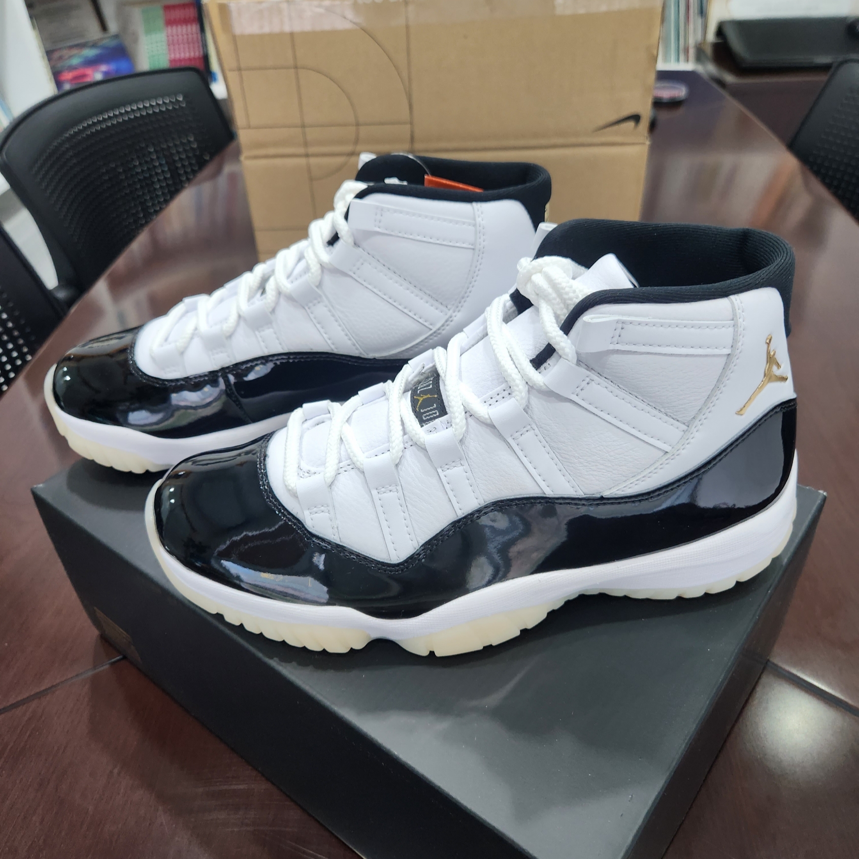 Jordan 11 Retro Gratitude 착용 스타일 - 3