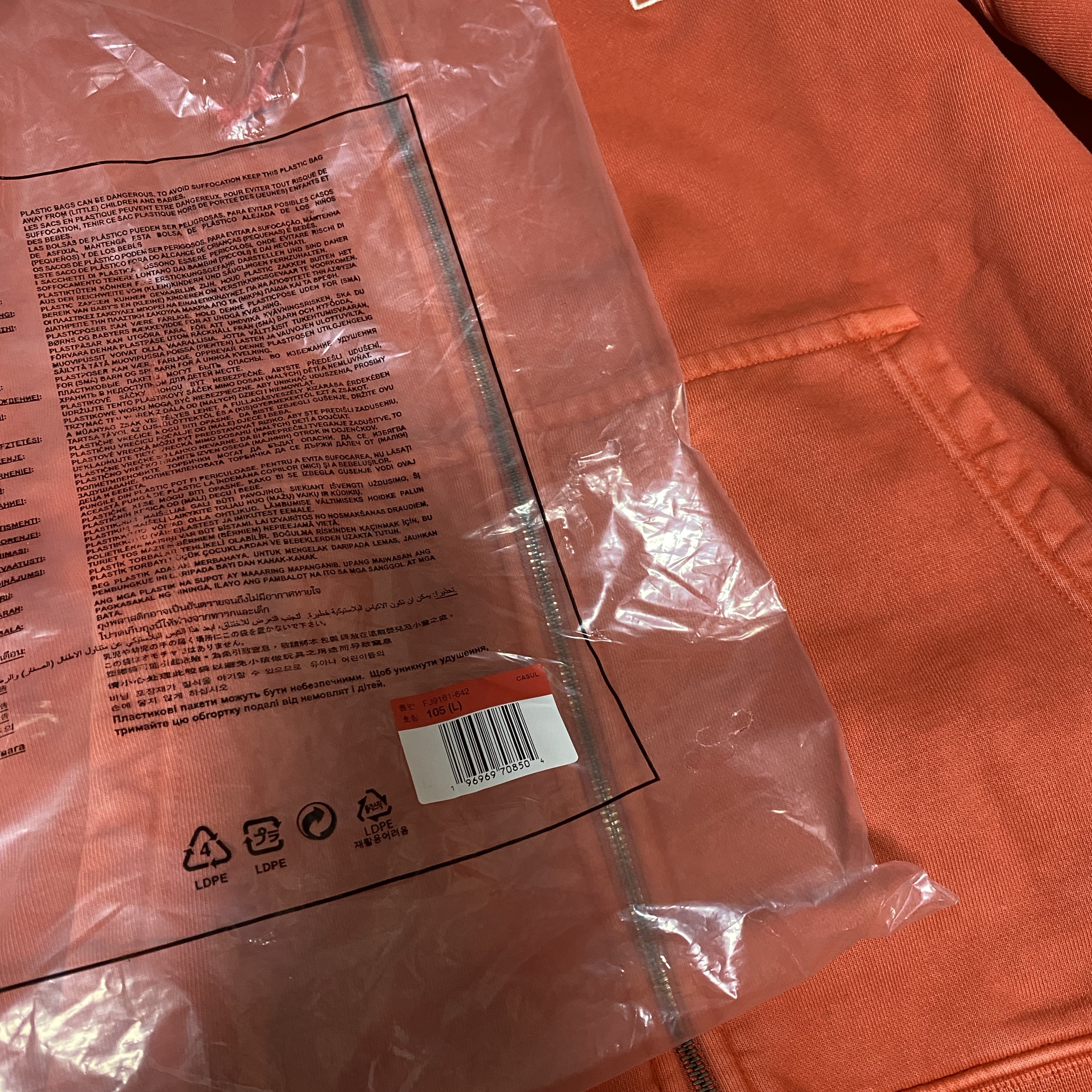 Nike x Stussy Full Zip Pigment Dyed Fleece Hoodie Habanero Red (FJ9161-642) 착용 스타일 - 1