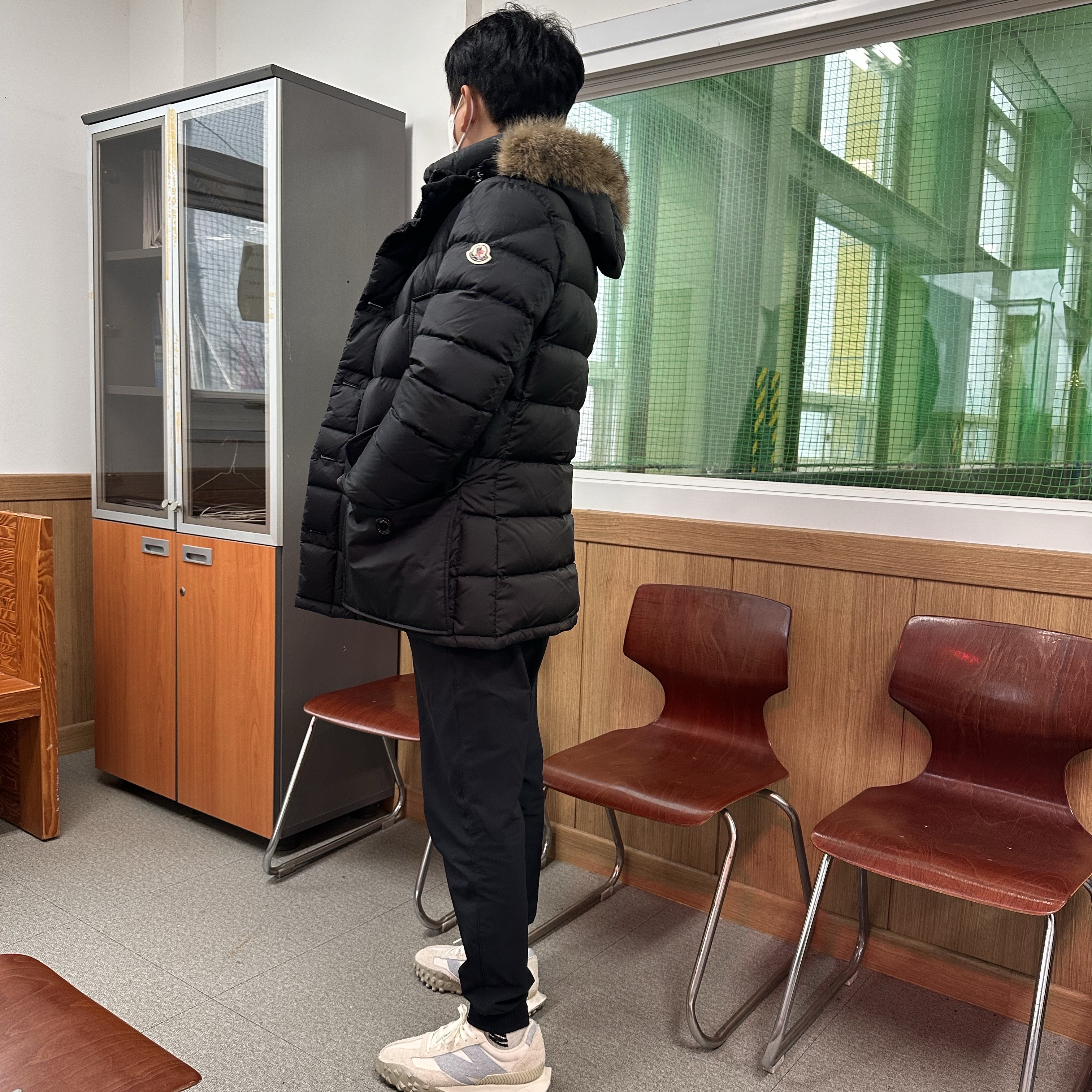 Moncler Cluny Long Down Jacket Black - 23FW 착용 스타일