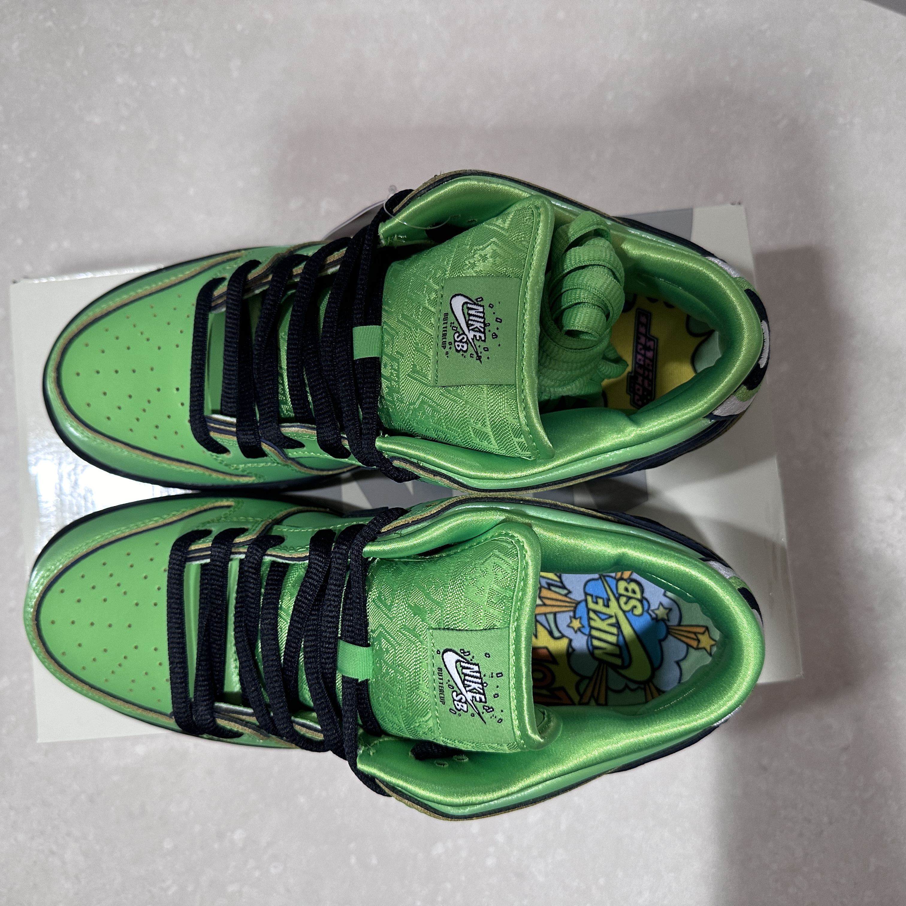 Nike x The Powerpuff Girls SB Dunk Low Pro QS Buttercup 착용 스타일 - 2