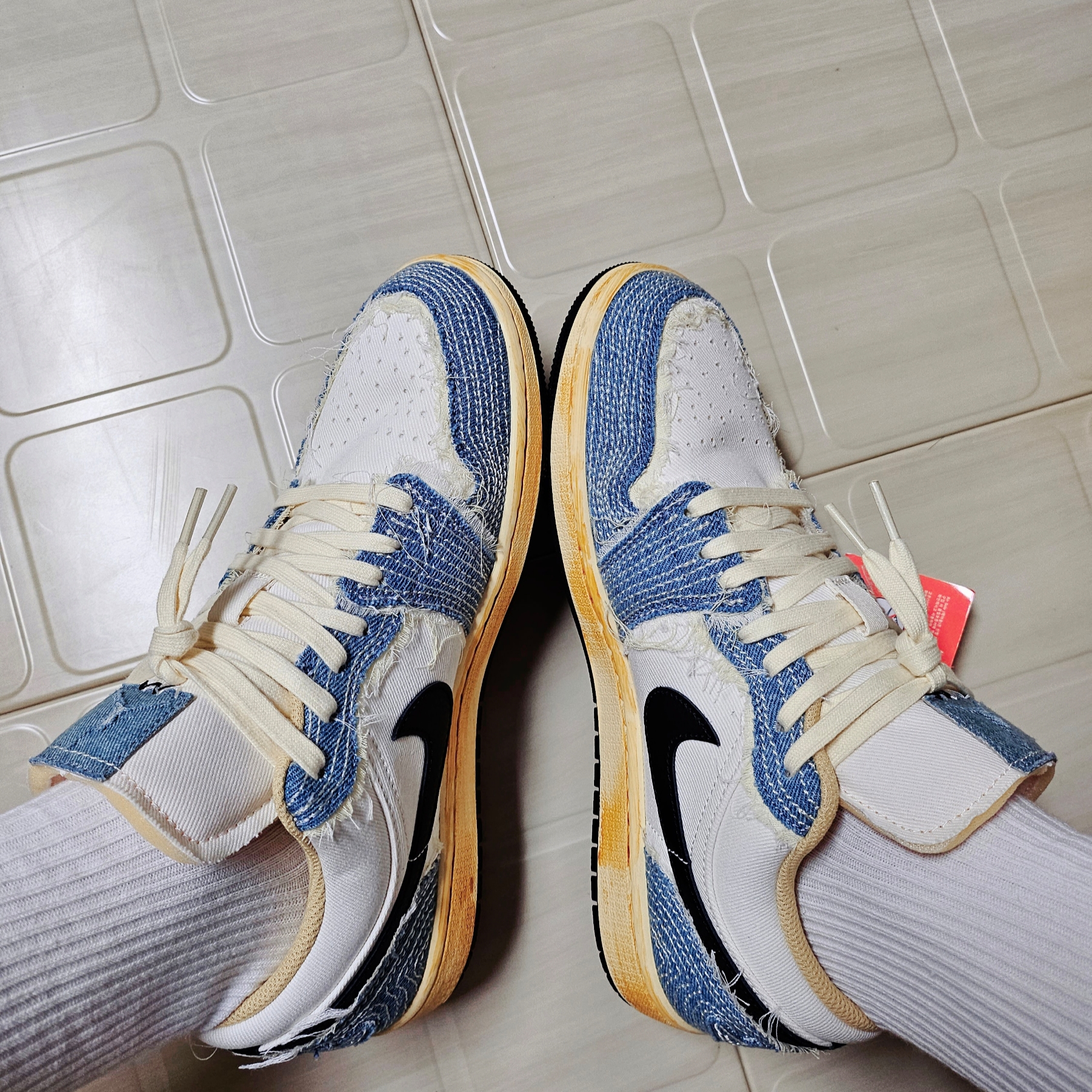 Jordan 1 Low World Make Japan 착용 스타일 - 1