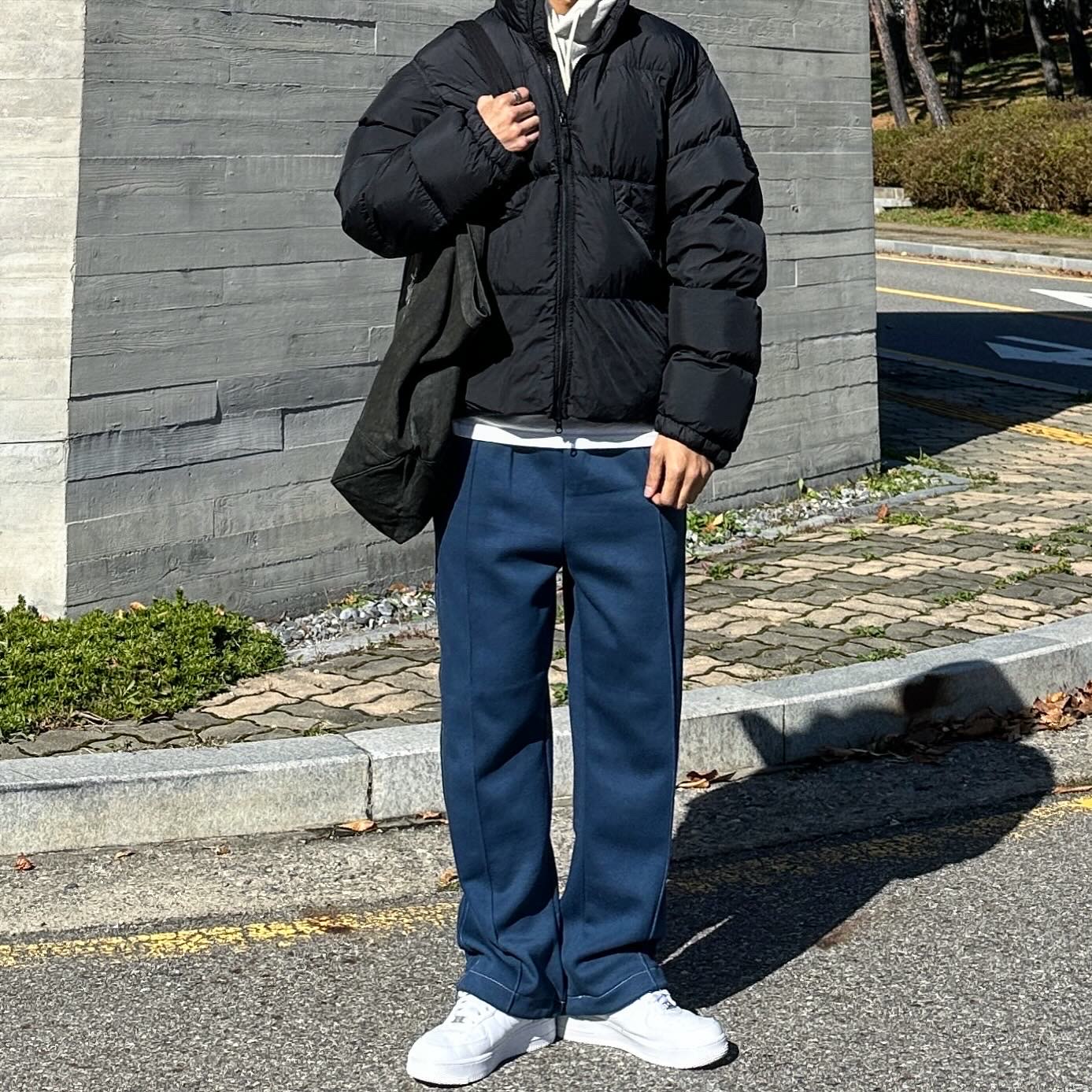 Stone Island 40623 Garment Dyed Crinkle Reps Recycled Nylon Down Jacket Black - 23FW, Nike x Supreme Air Force 1 Low White 착용 스타일 - 3