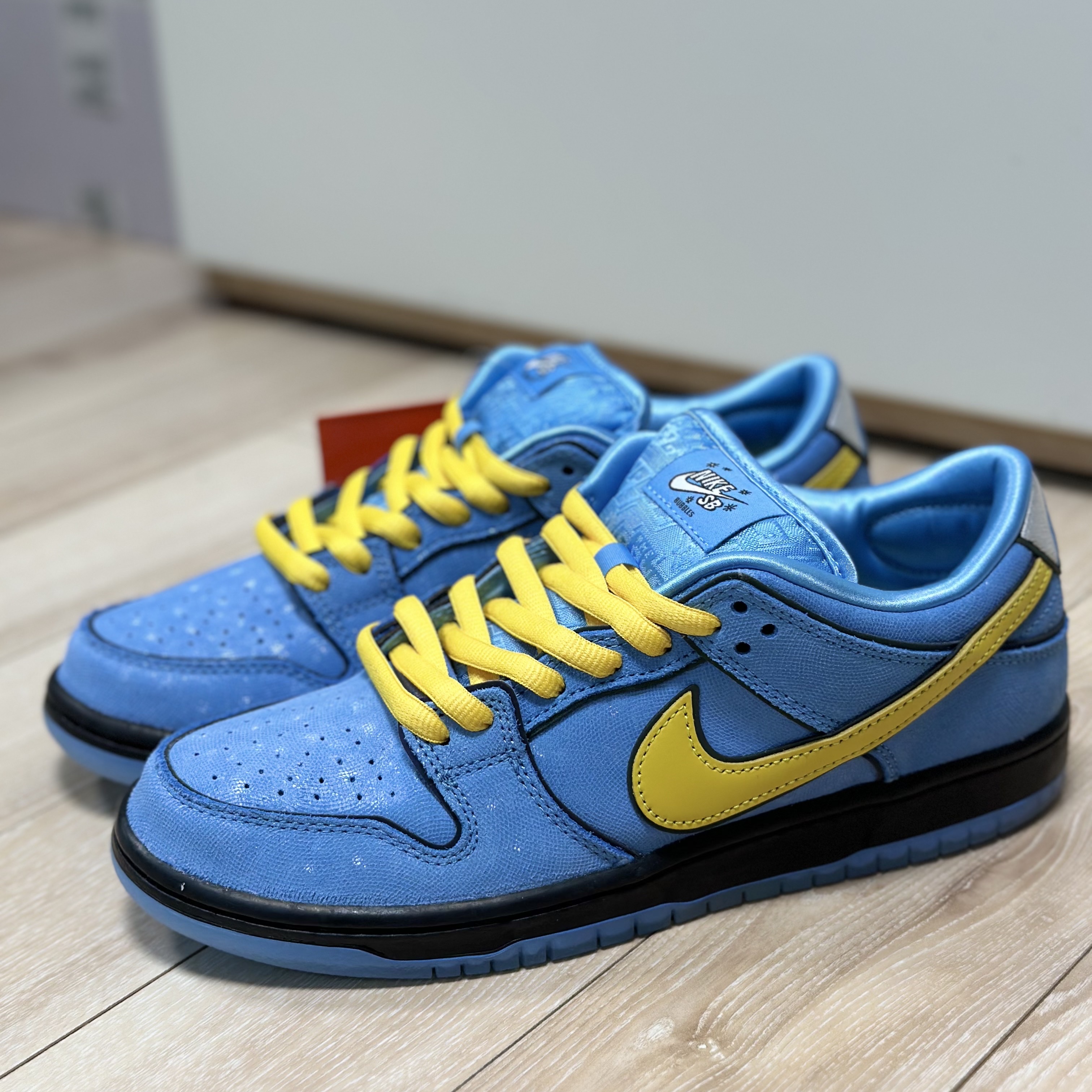 Nike x The Powerpuff Girls SB Dunk Low Pro QS Bubbles 착용 스타일