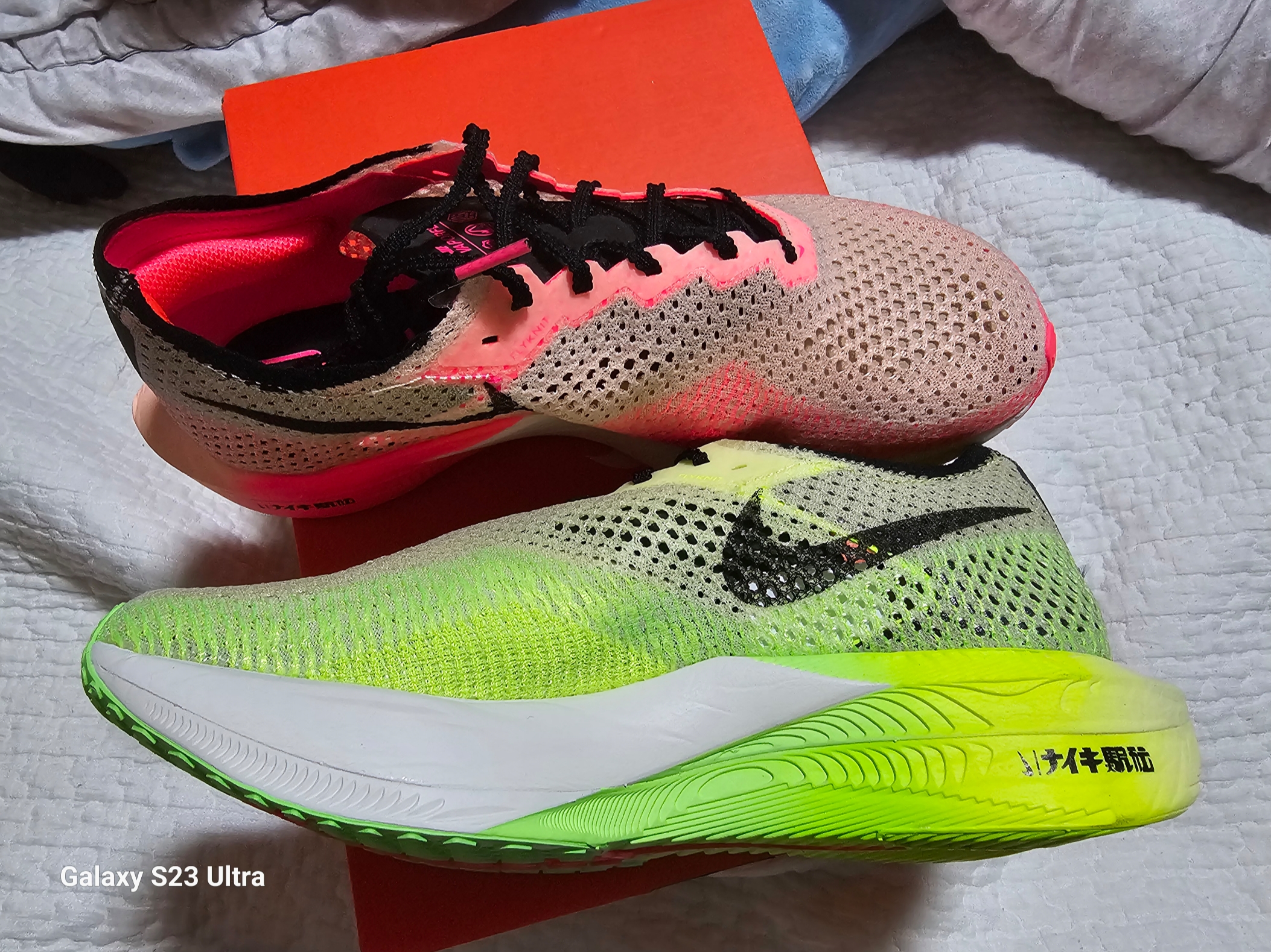 Nike ZoomX Vaporfly Next% 3 FK Luminous Green Black 착용 스타일 - 2