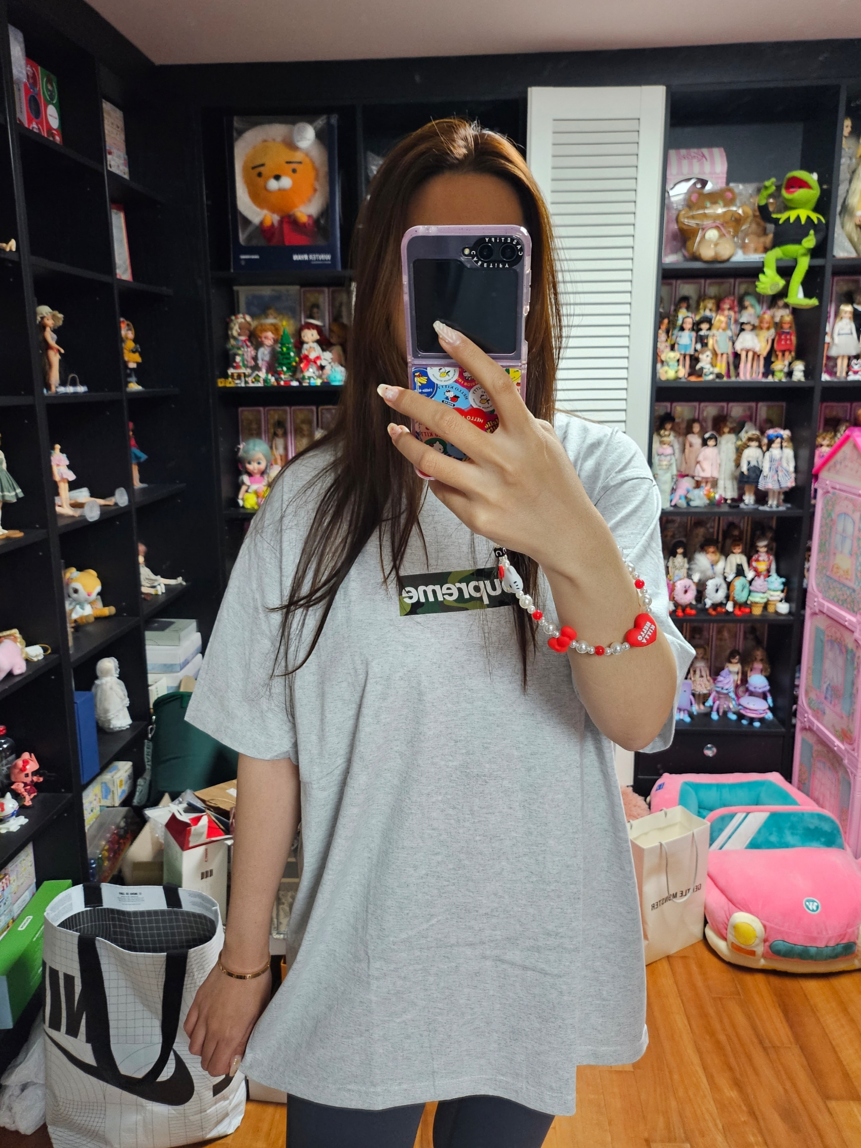 Supreme Box Logo T-Shirt Ash Grey - 23FW 착용 스타일